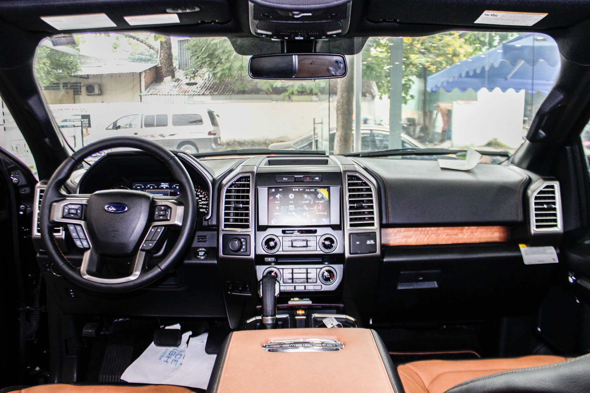 xe ban tai Ford F-150 Viet Nam anh 8