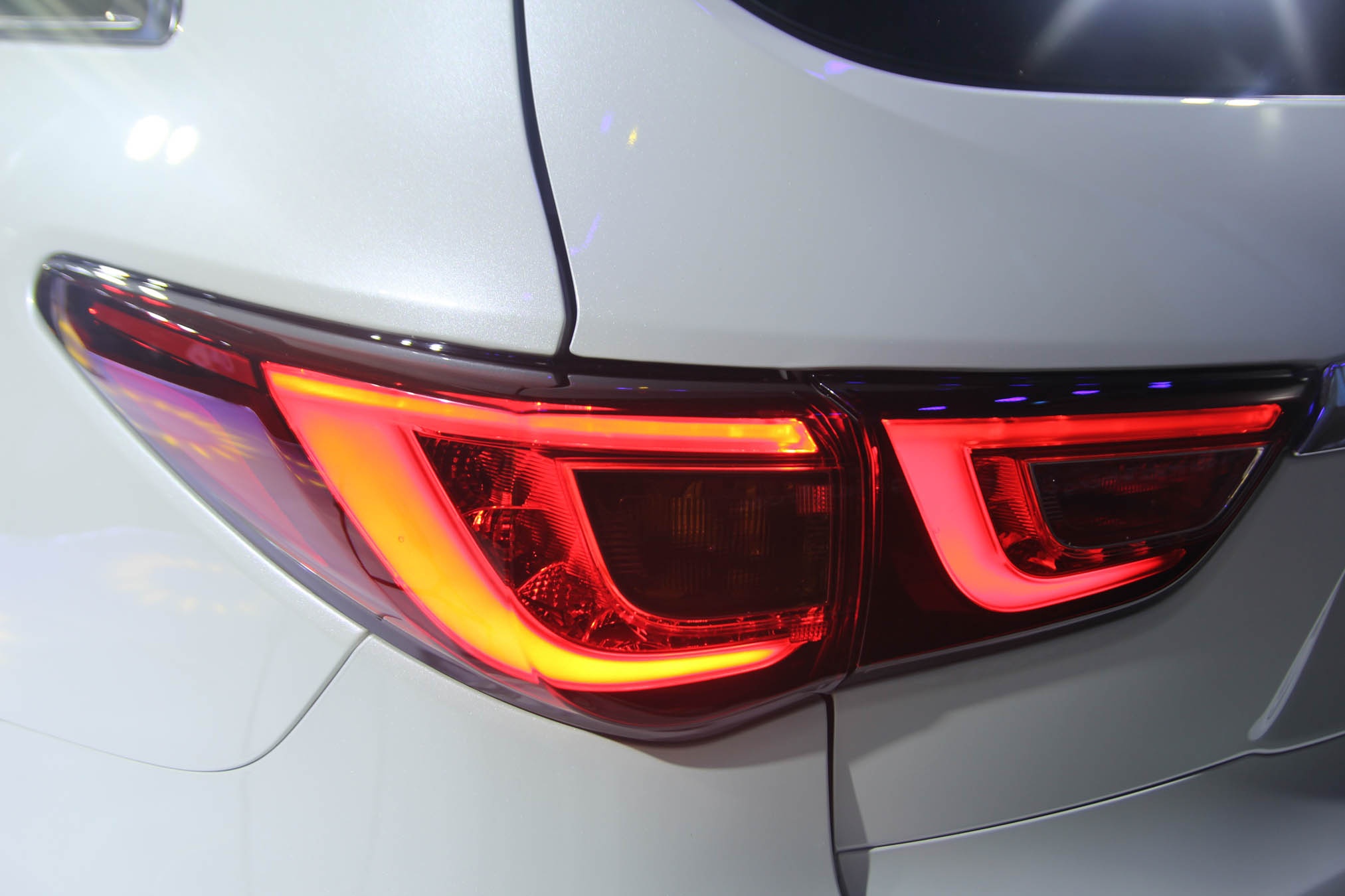 Infiniti QX60 ra mat tai Viet Nam anh 15