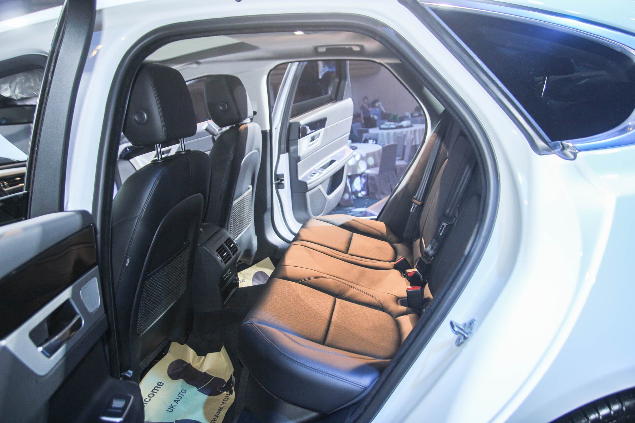 Jaguar XF ra mat tai Viet Nam anh 14