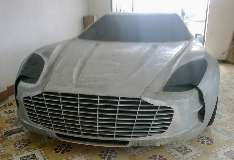 Chàng trai Việt tự chế Aston Martin One 77 ảnh 2 Chang trai Viet tu che Aston Martin One 77 anh 2
