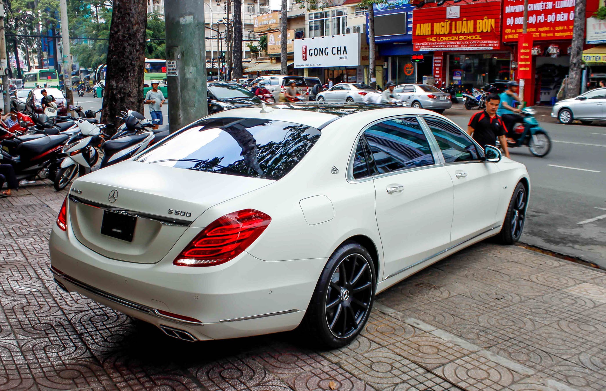 Maybach S600 14 ty anh 4