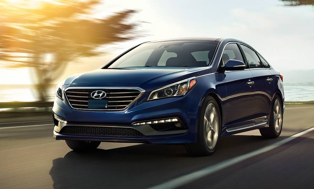 Huyndai Sonata 2017 them tinh nang, gia re hon hinh anh