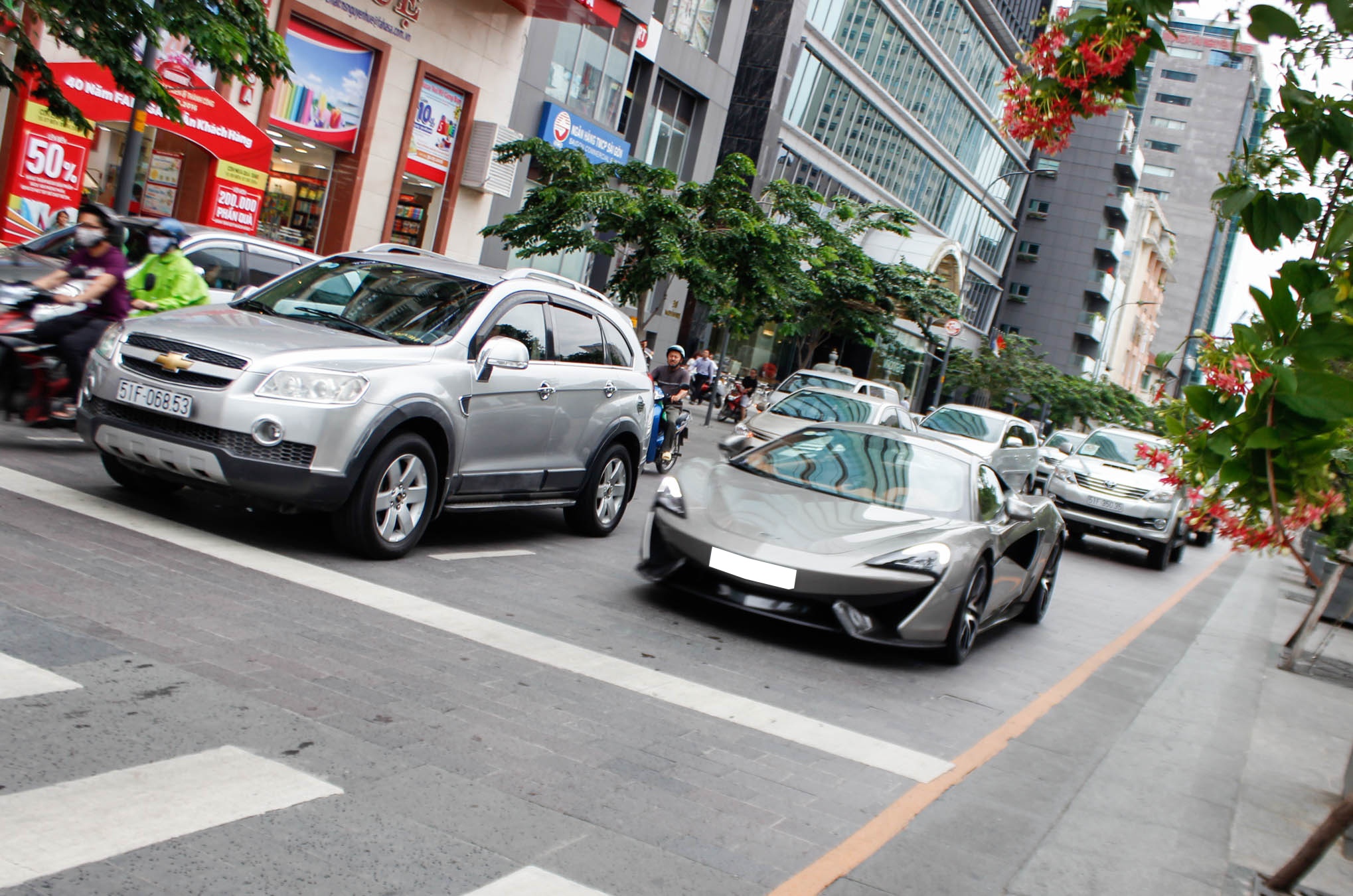 McLaren 570S Cuong Do La anh 13