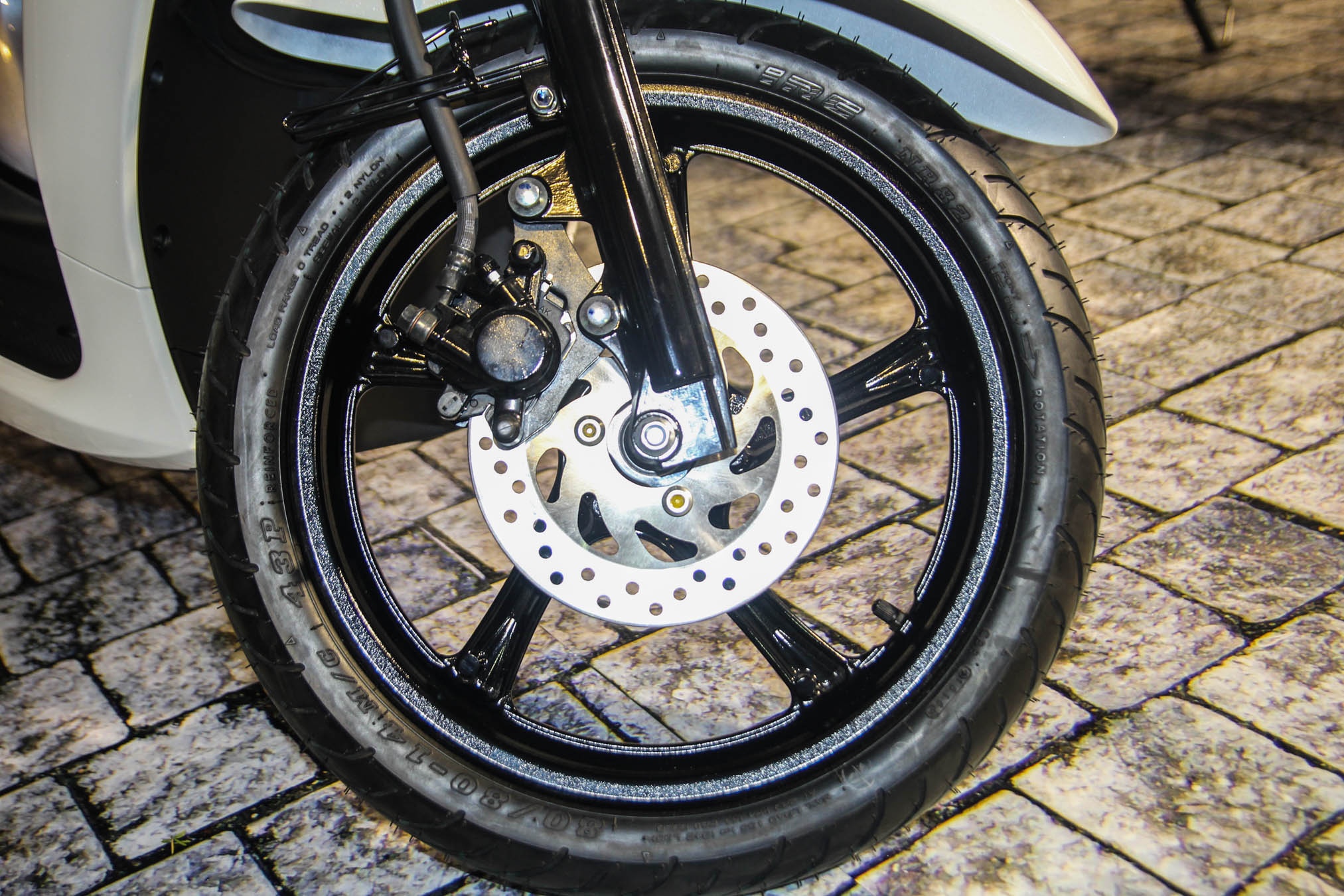 Yamaha Janus ra mat tai Viet Nam anh 15