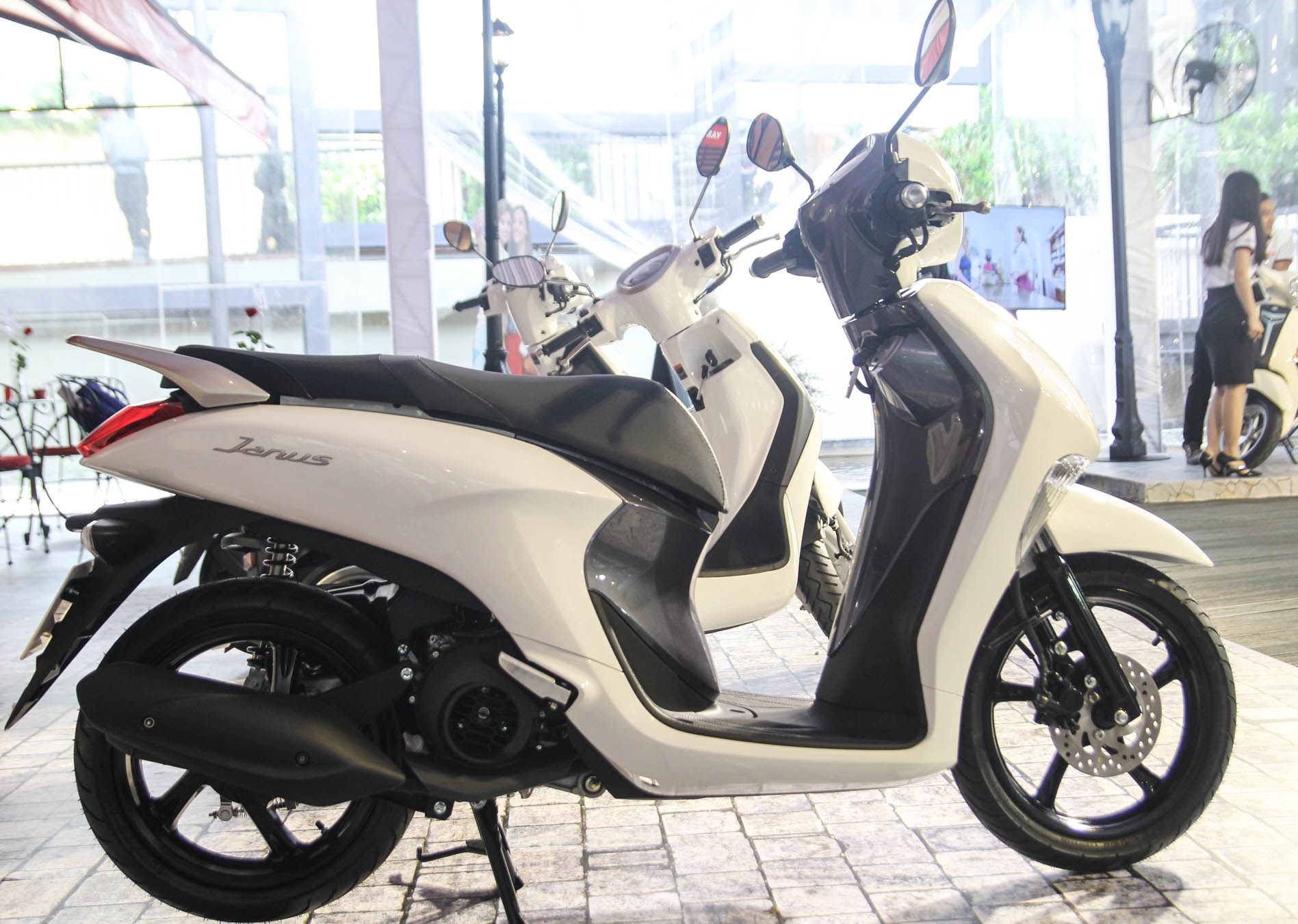 Yamaha Janus ra mat tai Viet Nam anh 2