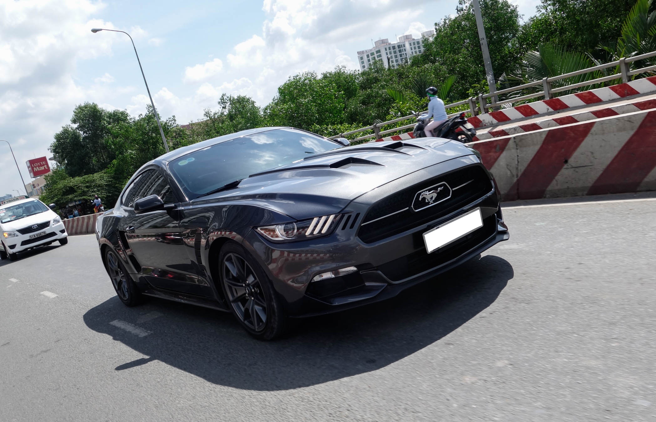 Mustang do kieu Lamborghini anh 10