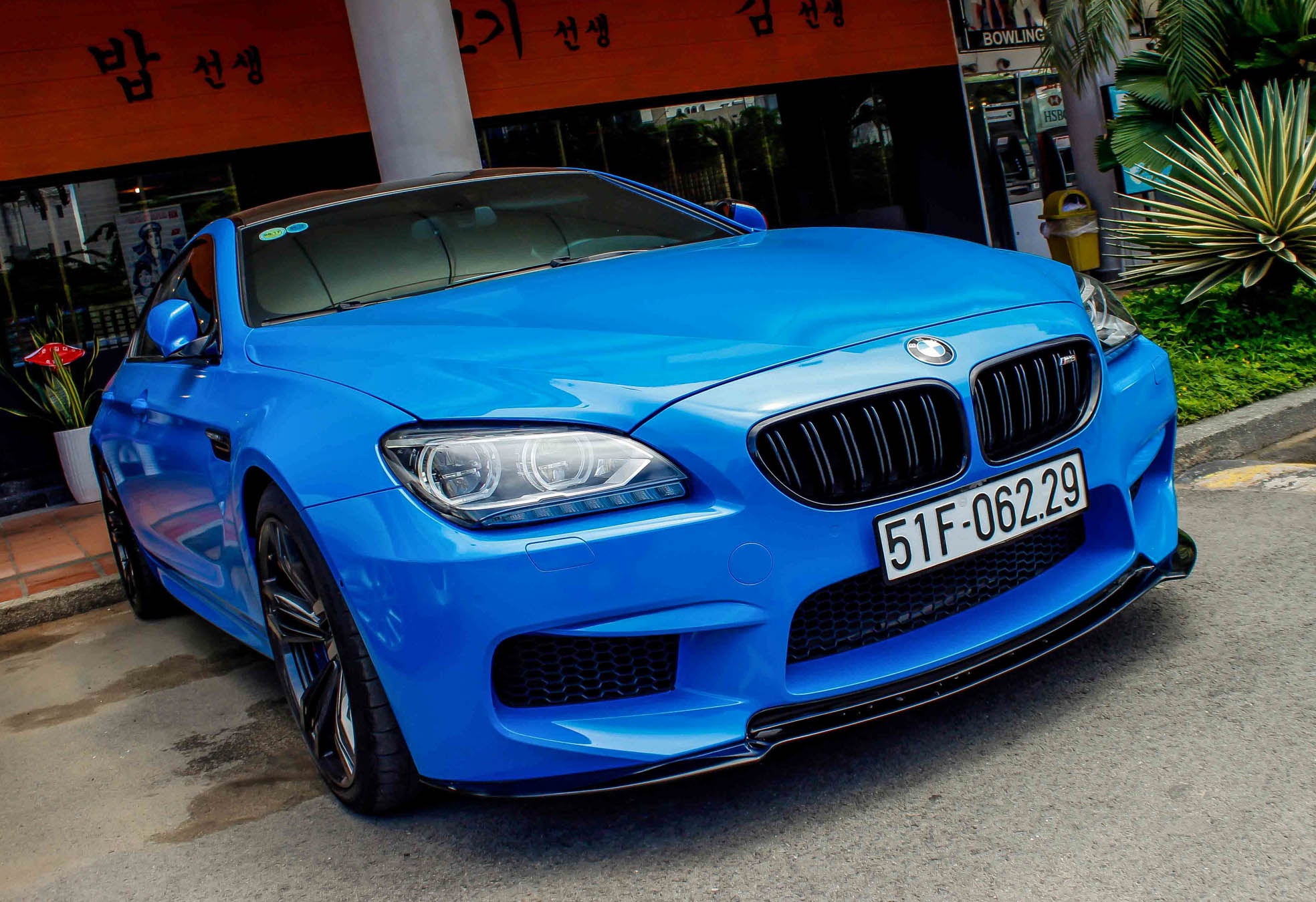 BMW M6 do decal o Sai Gon anh 2