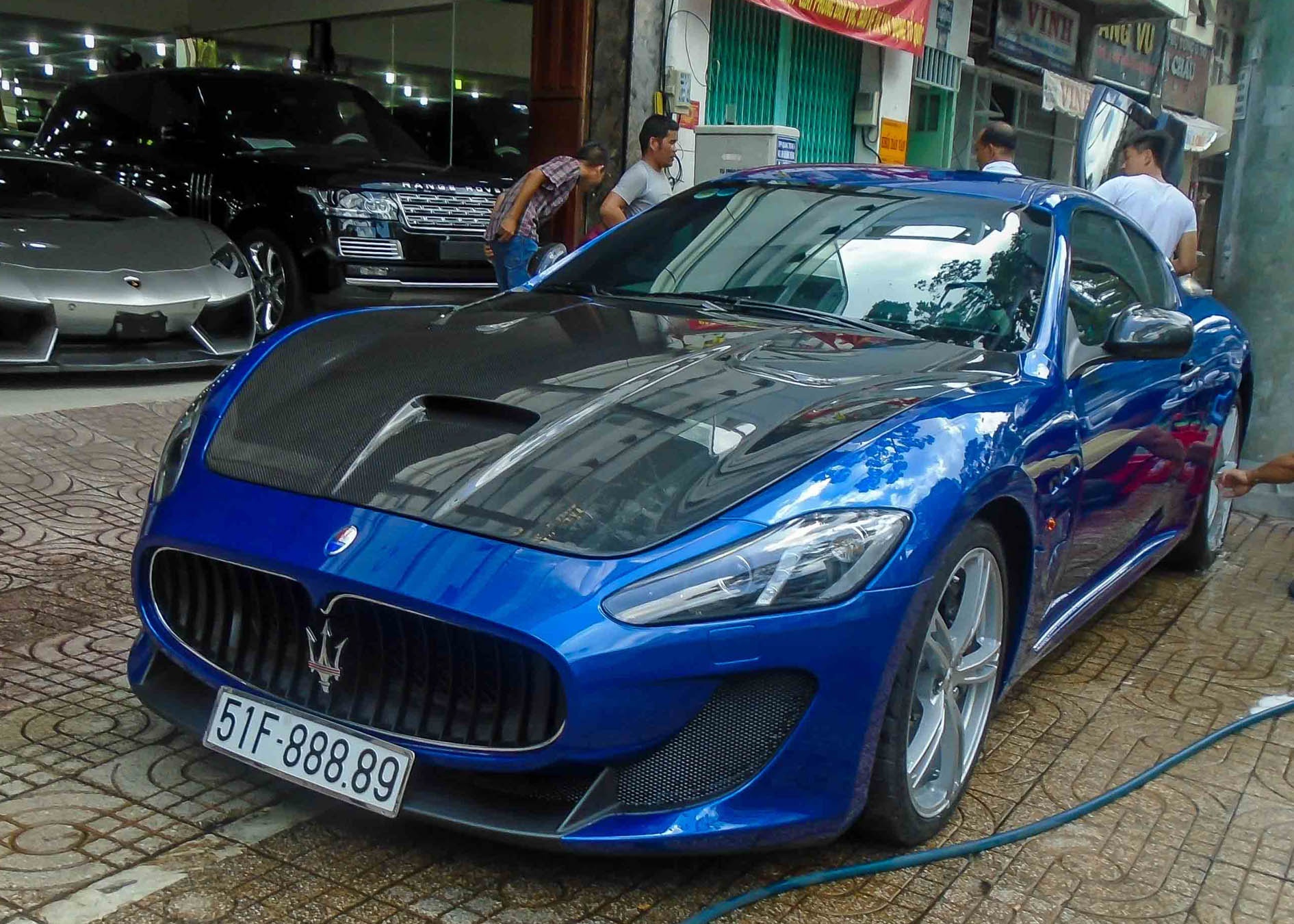 Dan sieu xe cua thieu gia Minh Nhua anh 2