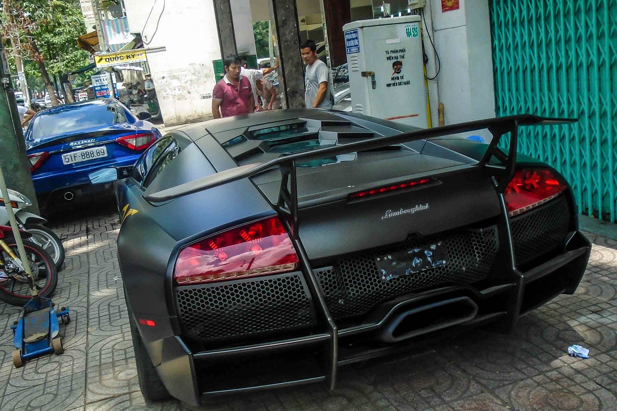 Dan sieu xe cua thieu gia Minh Nhua anh 4