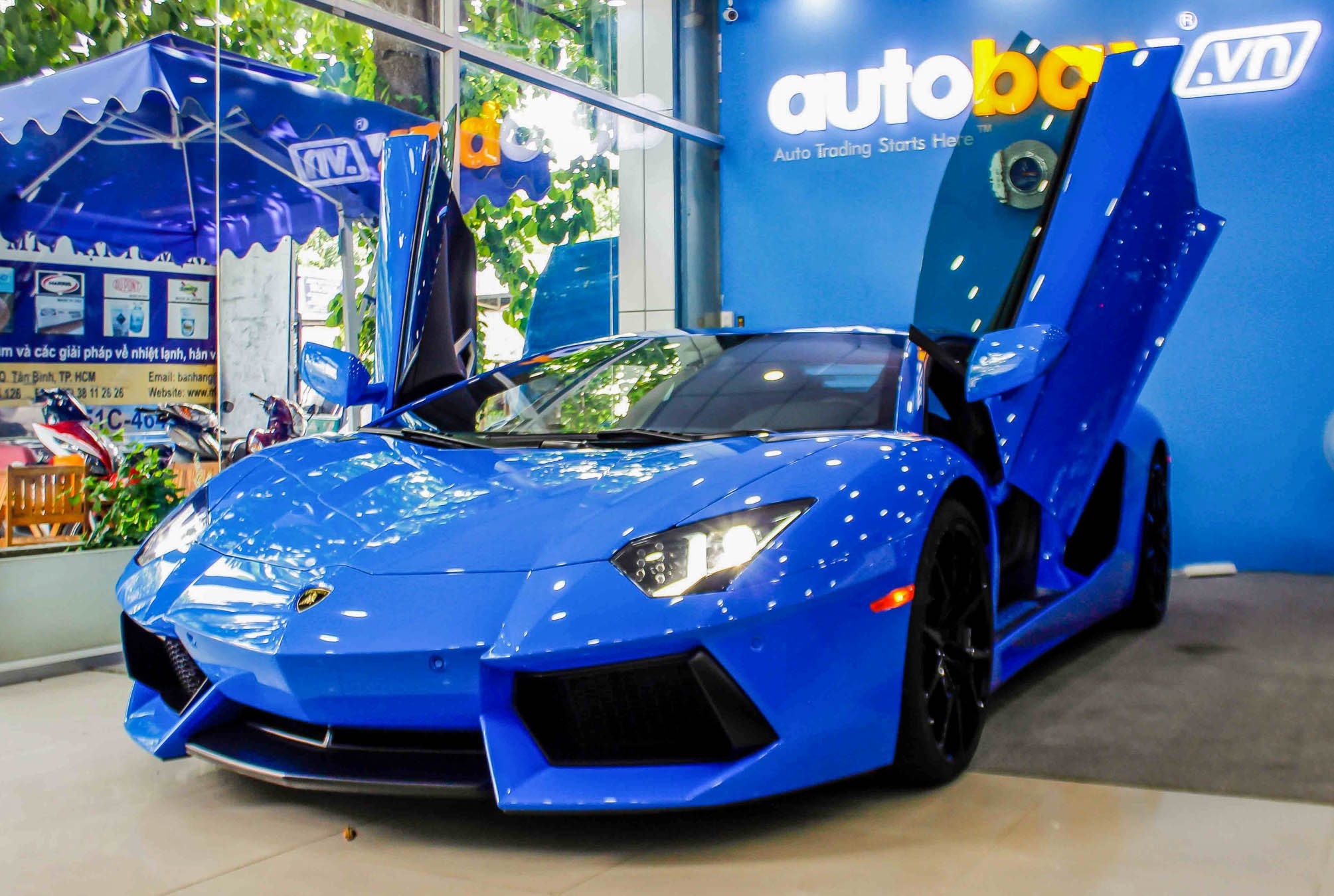 Lamborghini Aventador mau hiem anh 12