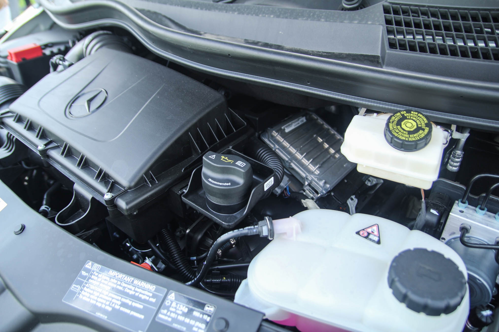 Mercedes V 250 ra mat tai Viet Nam anh 11