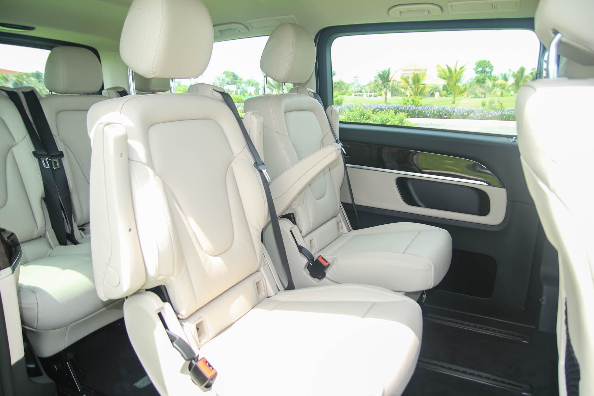 Mercedes V 250 ra mat tai Viet Nam anh 7