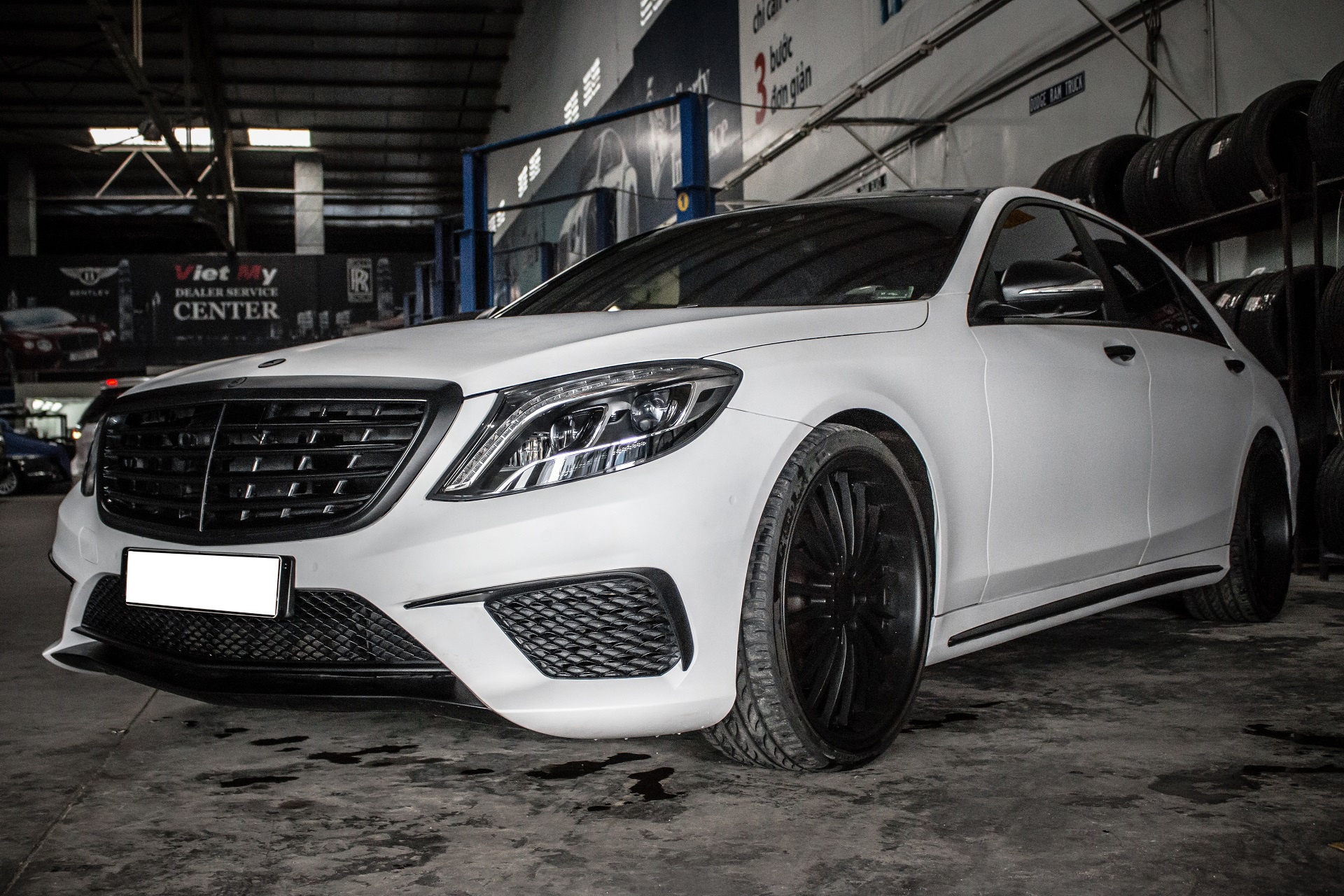 Mercedes S500 do decal o Sai Gon anh 5