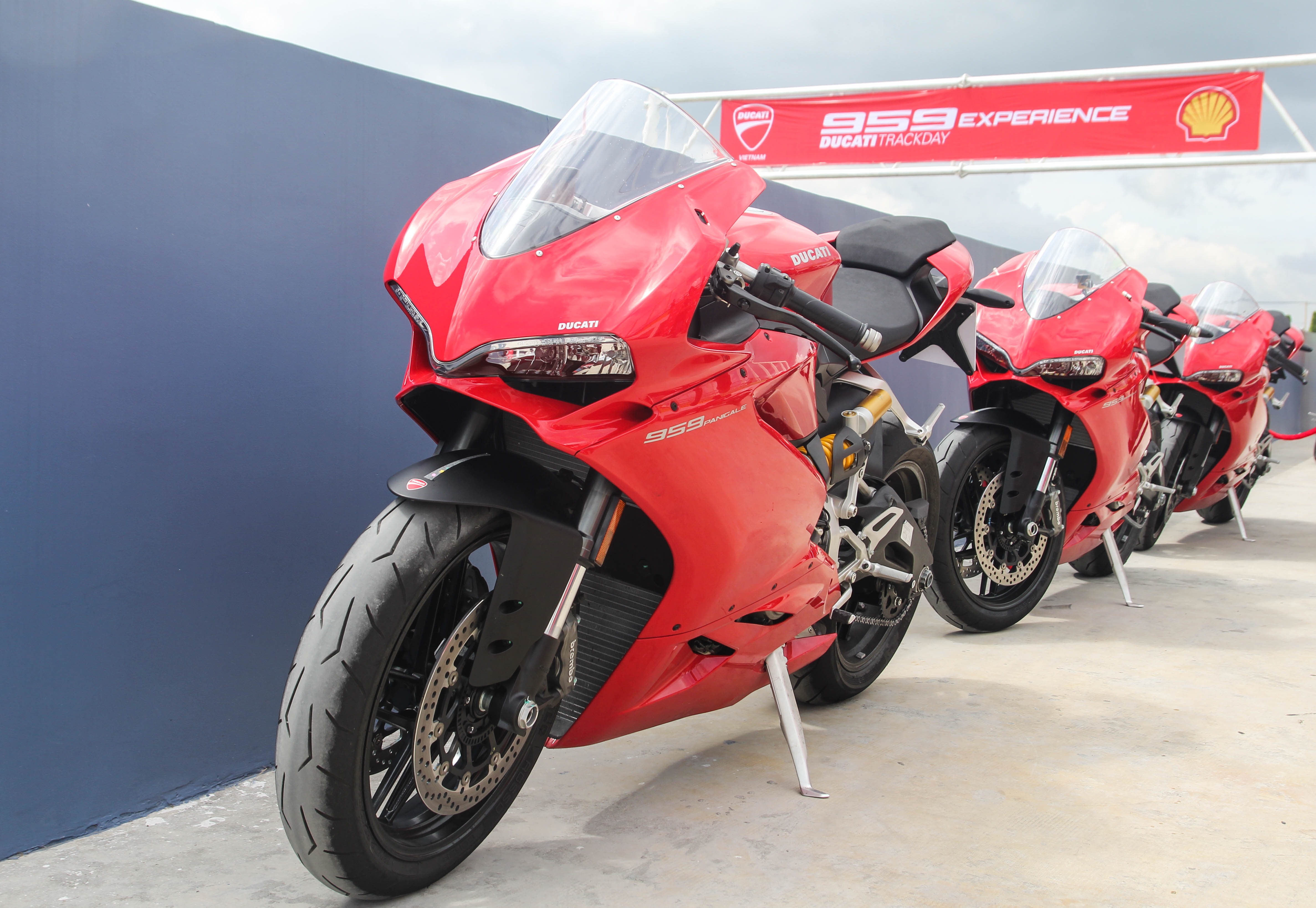 Dua Ducati tai Happy Land anh 3