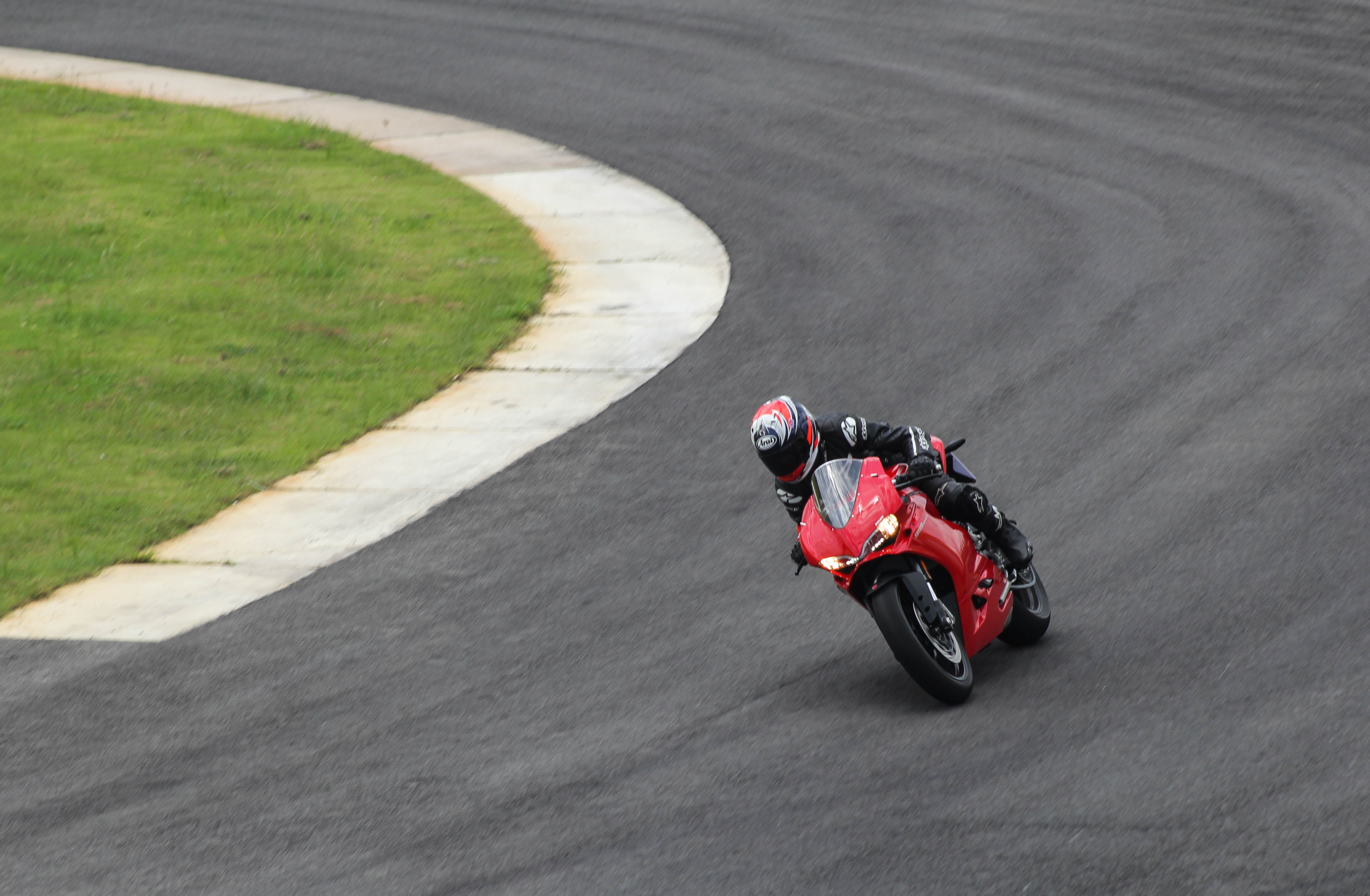 Dua Ducati tai Happy Land anh 6