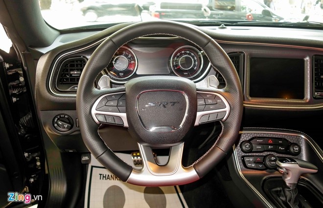 Dodge Challenger SRT 392 Hemi anh 9