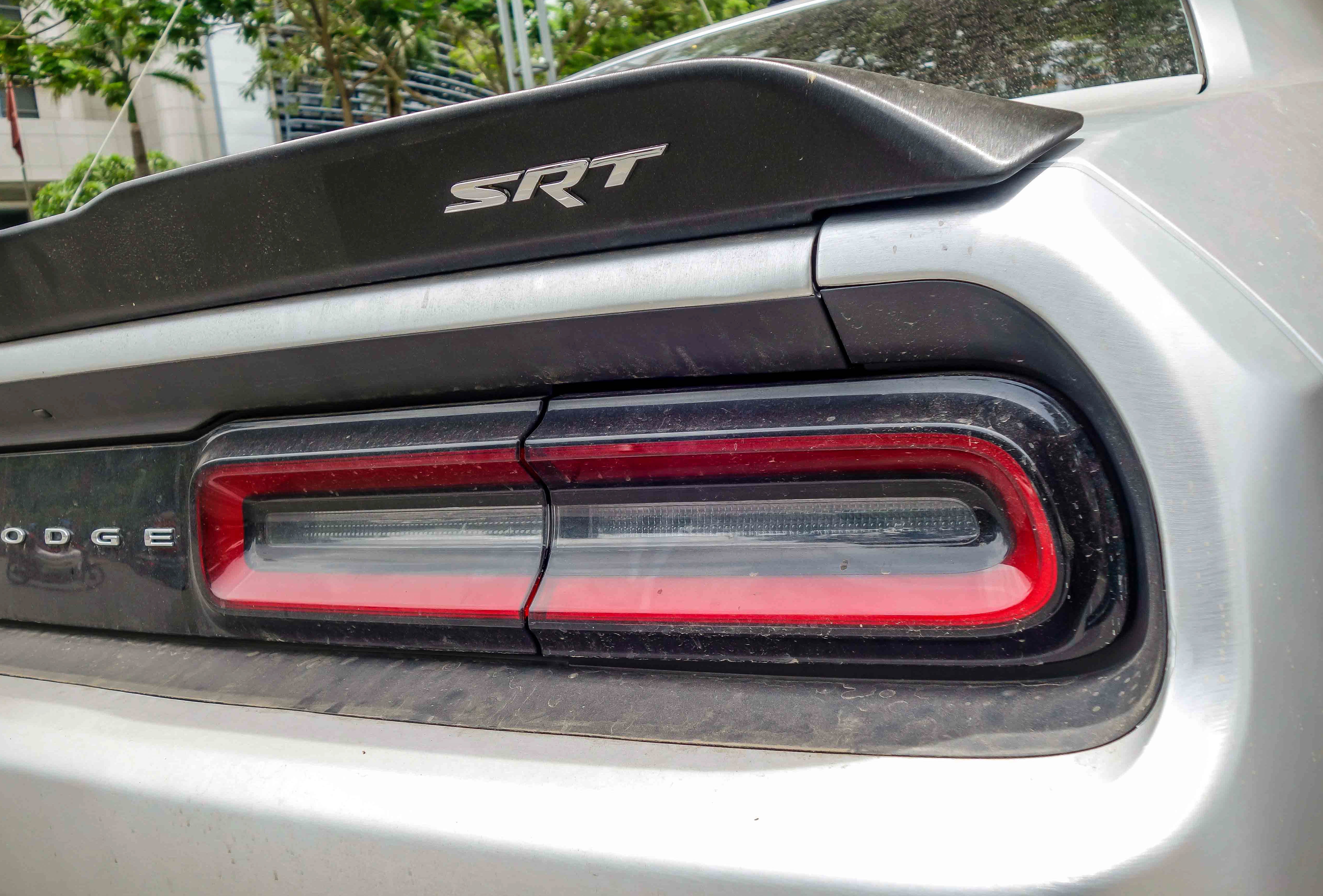 Dodge Challenger SRT 392 Hemi anh 8