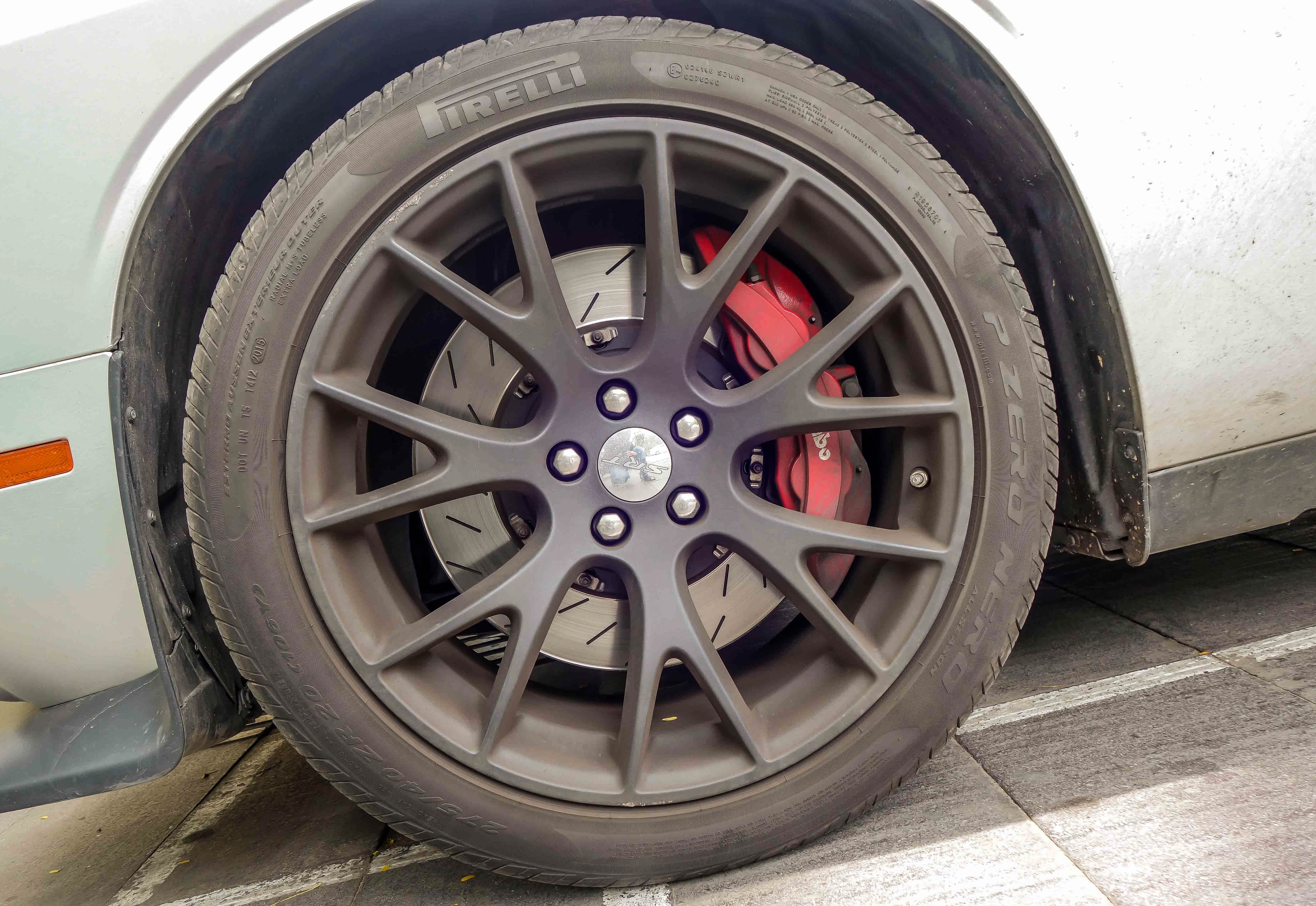 Dodge Challenger SRT 392 Hemi anh 10