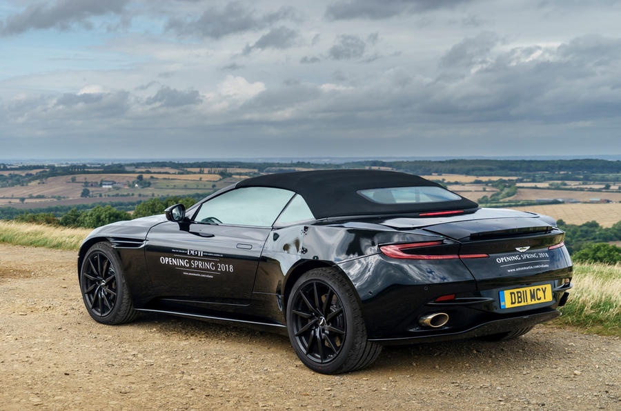 Aston Martin DB11 Volante ra mat hinh anh