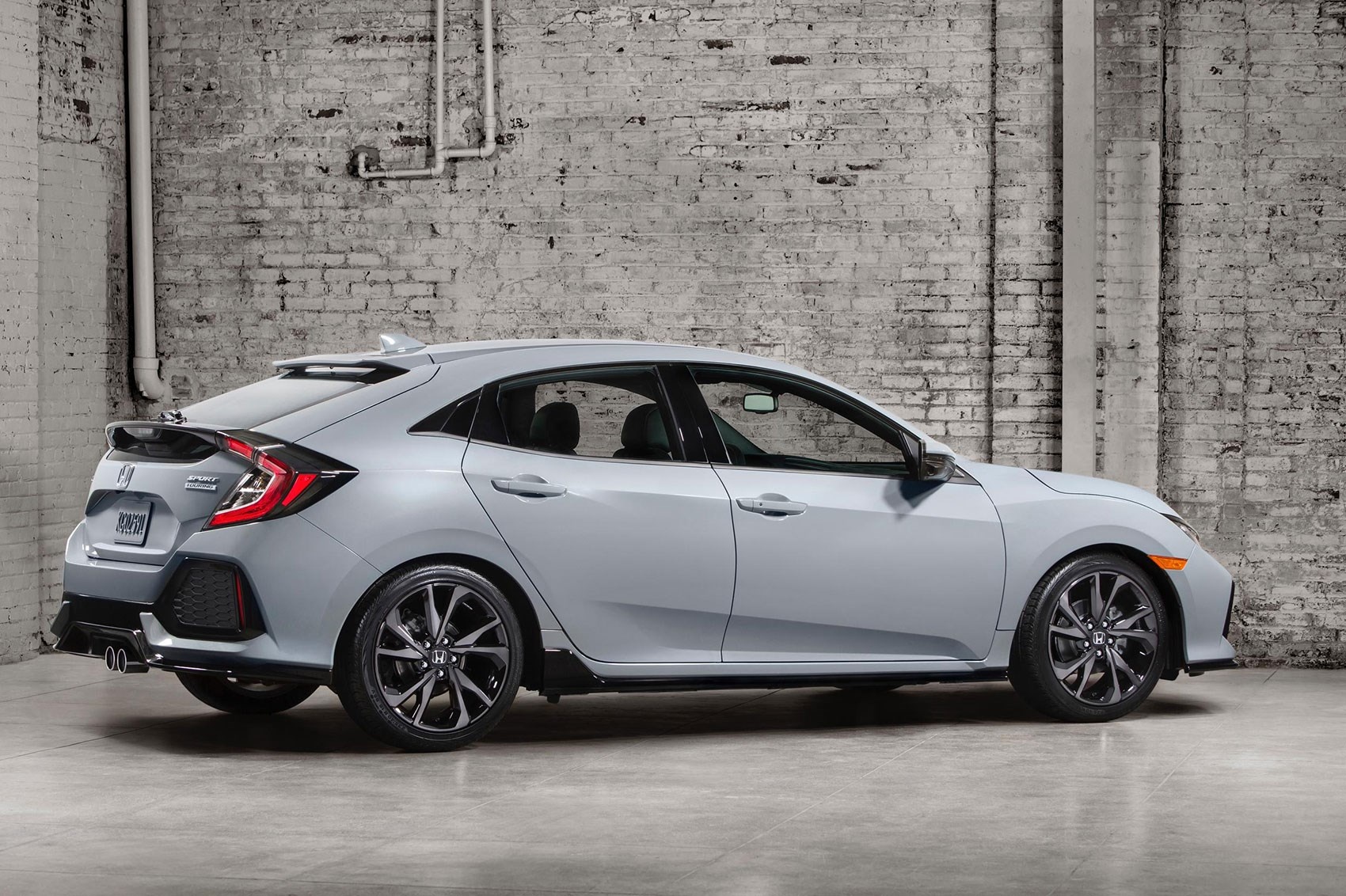 Honda Civic hatchback doi moi anh 10