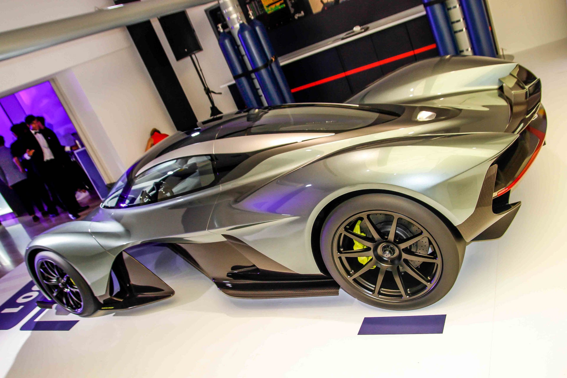 Siêu xe Aston Martin AM RB 001 ảnh 4 Sieu xe Aston Martin AM RB 001 anh 4