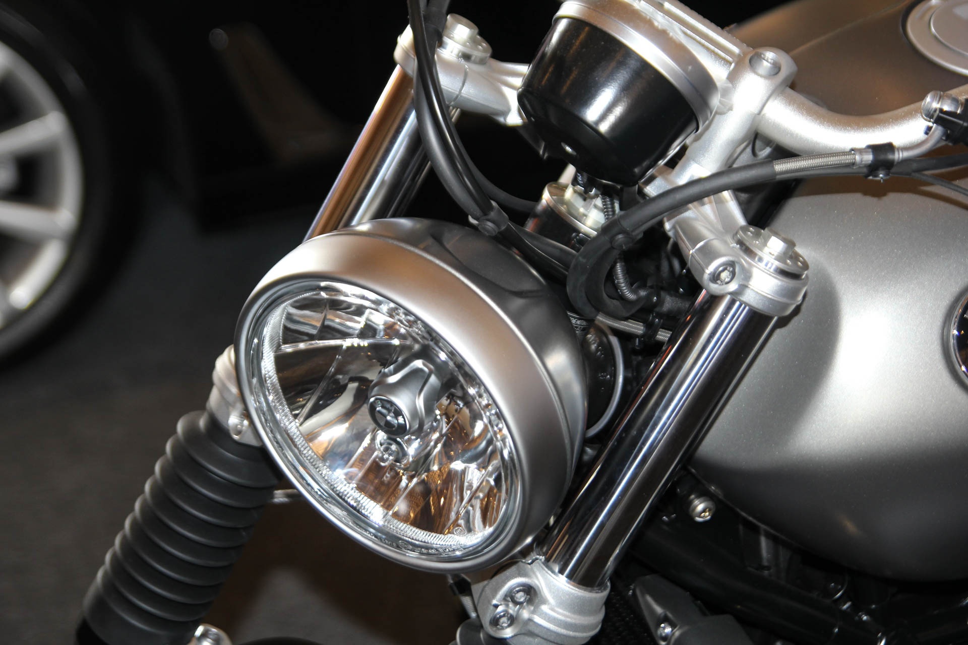 BMW R nineT Scrambler anh 9