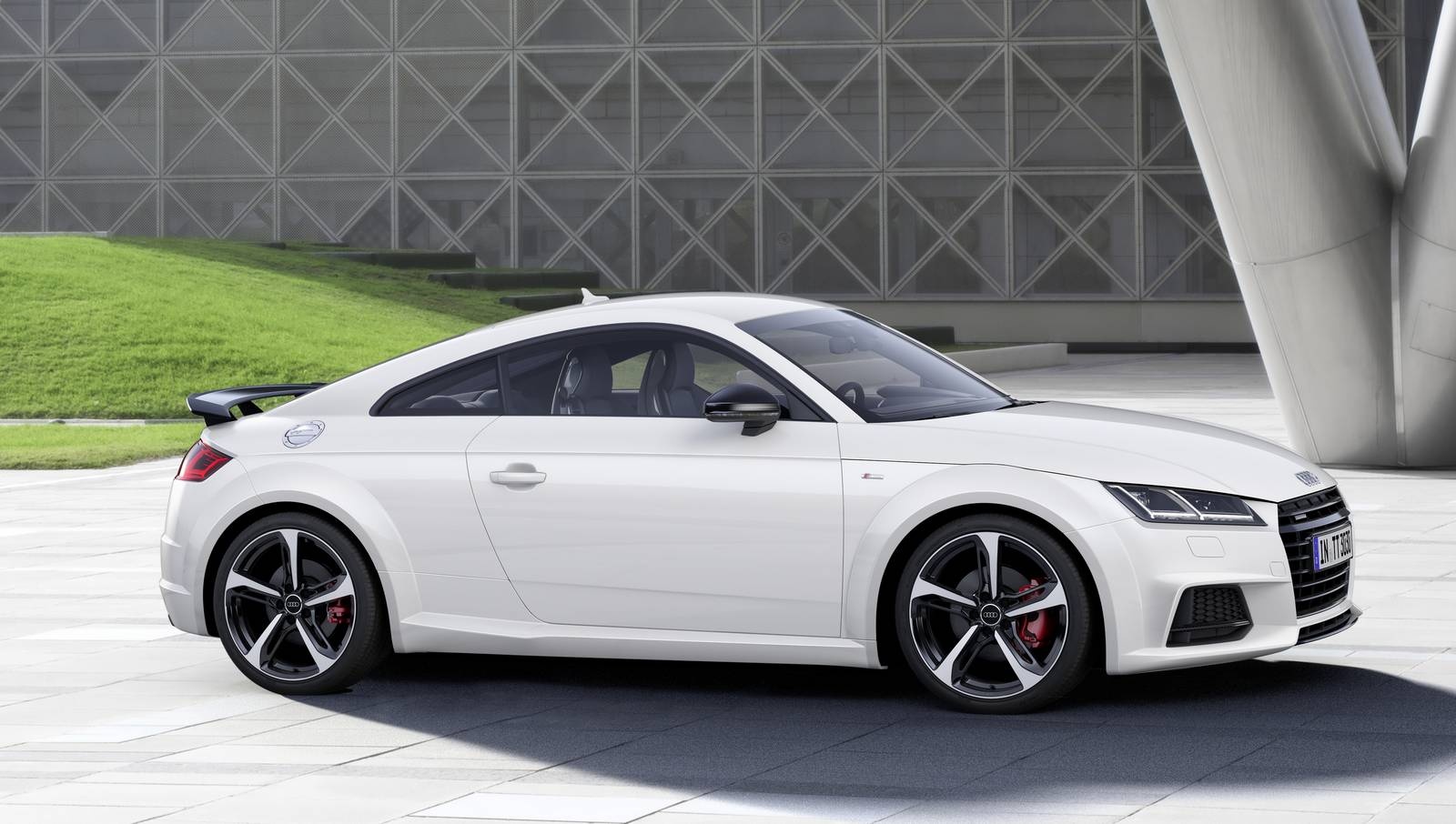 Audi TT S-Line độ ảnh 3 Audi TT S-Line do anh 3