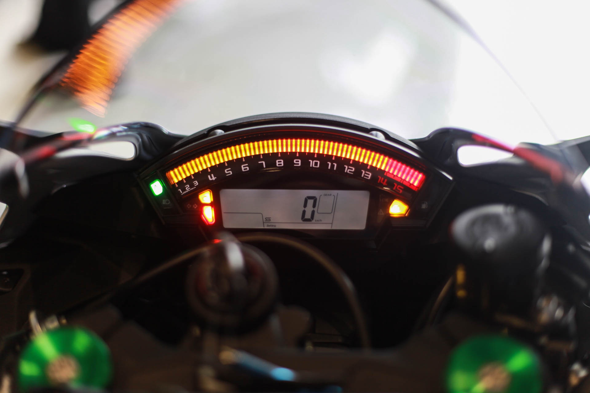 Kawasaki Ninja ZX 10R 2017 ve Viet Nam anh 4