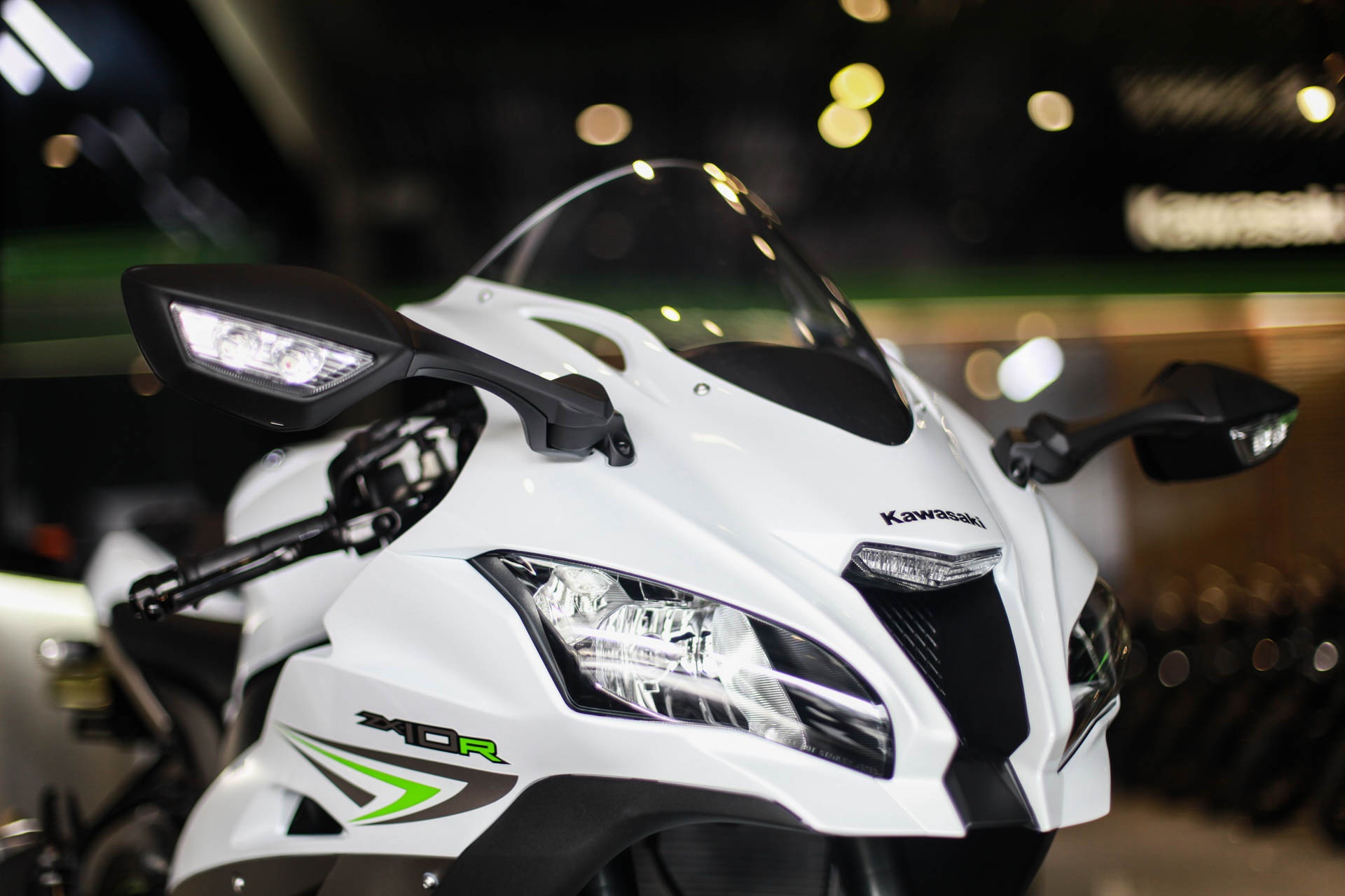 Kawasaki Ninja ZX 10R 2017 ve Viet Nam anh 8