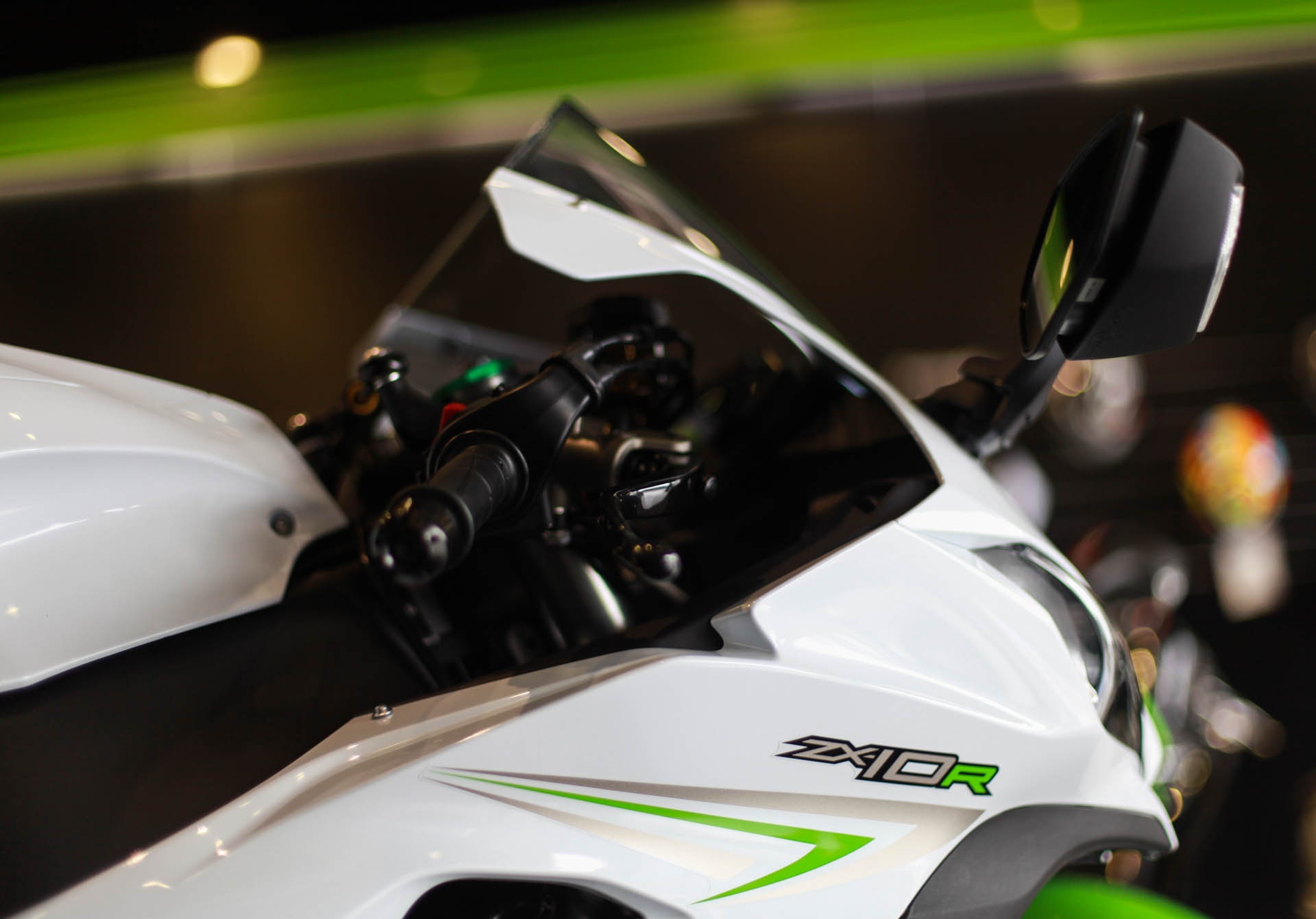 Kawasaki Ninja ZX 10R 2017 ve Viet Nam anh 10