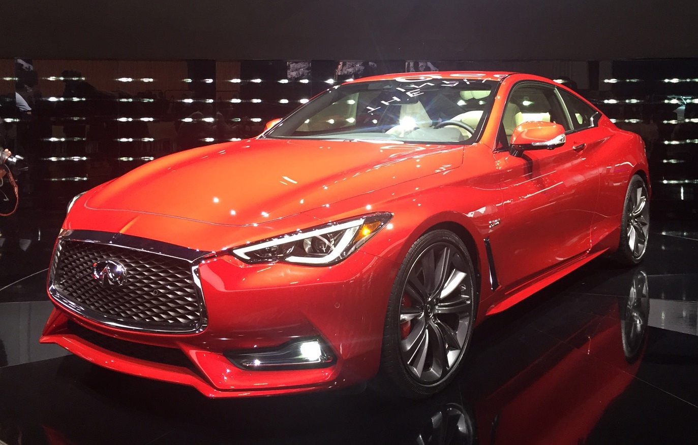 Infiniti ra mat coupe 4 cho hang sang Q60 hinh anh