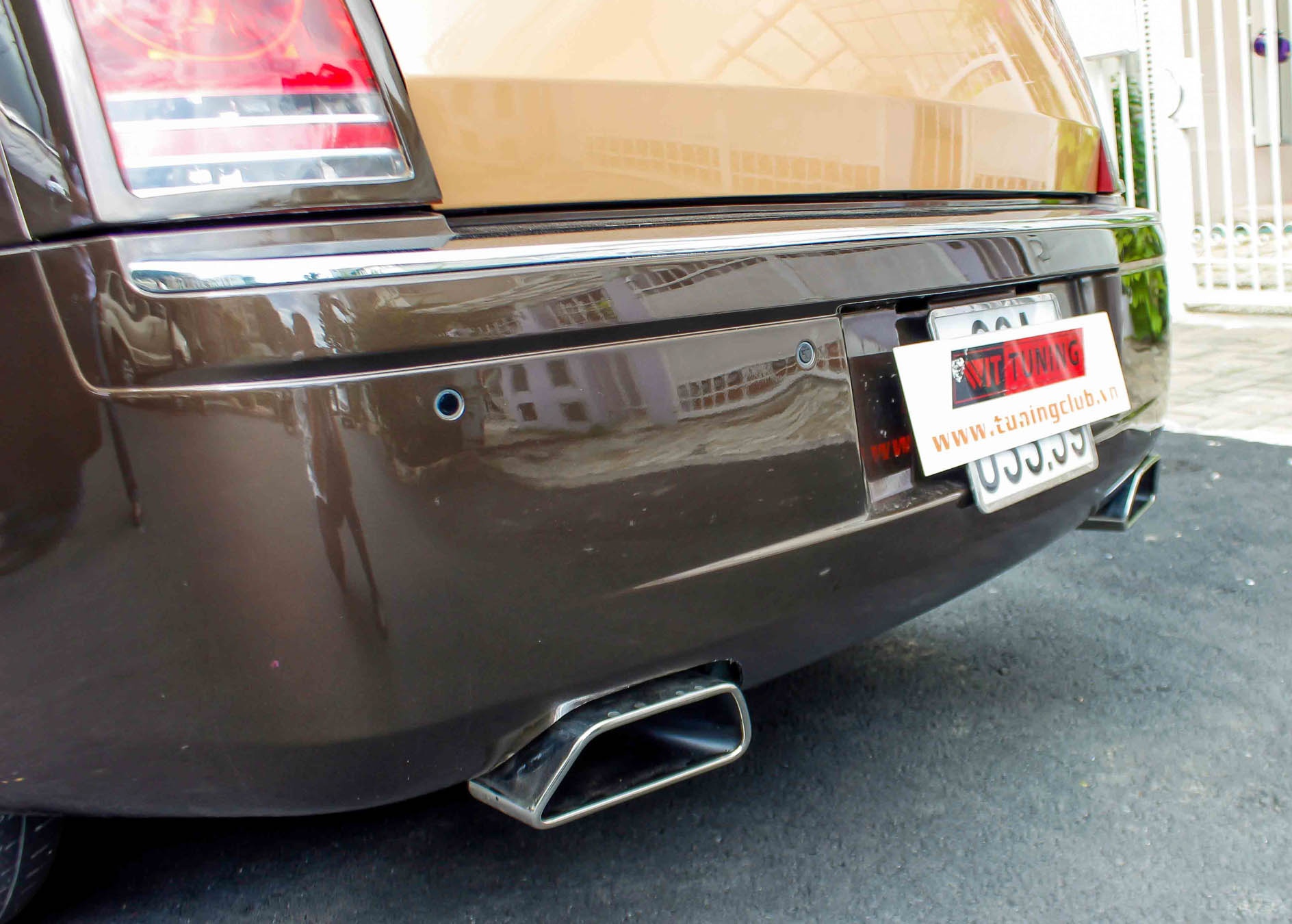 ​​Chrysler 300C do thanh Rolls-Royce anh 10