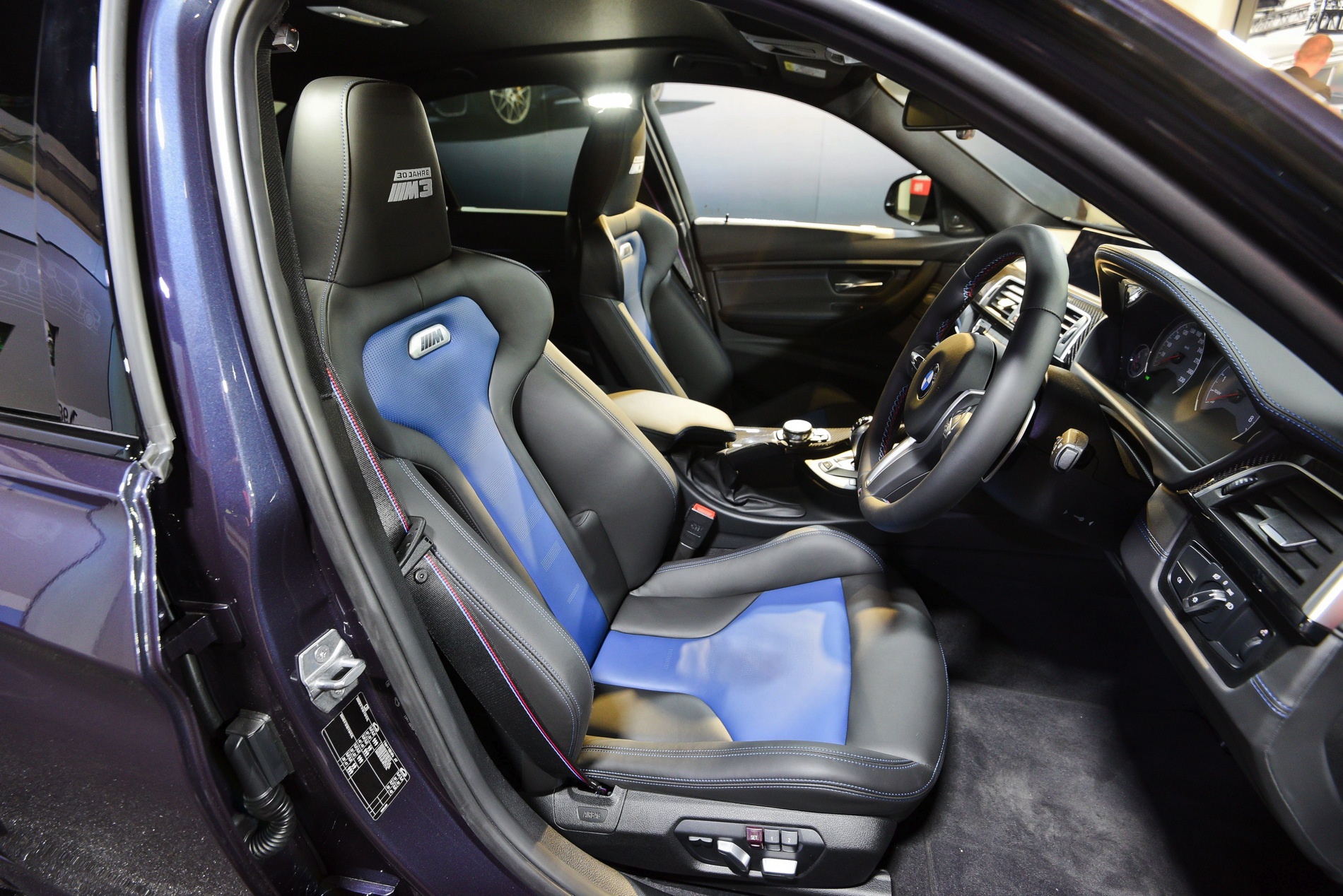 BMW 30 Years M3 ra mắt ảnh 2 BMW 30 Years M3 ra mat anh 2