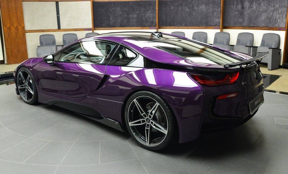 BMW i8 do anh 1