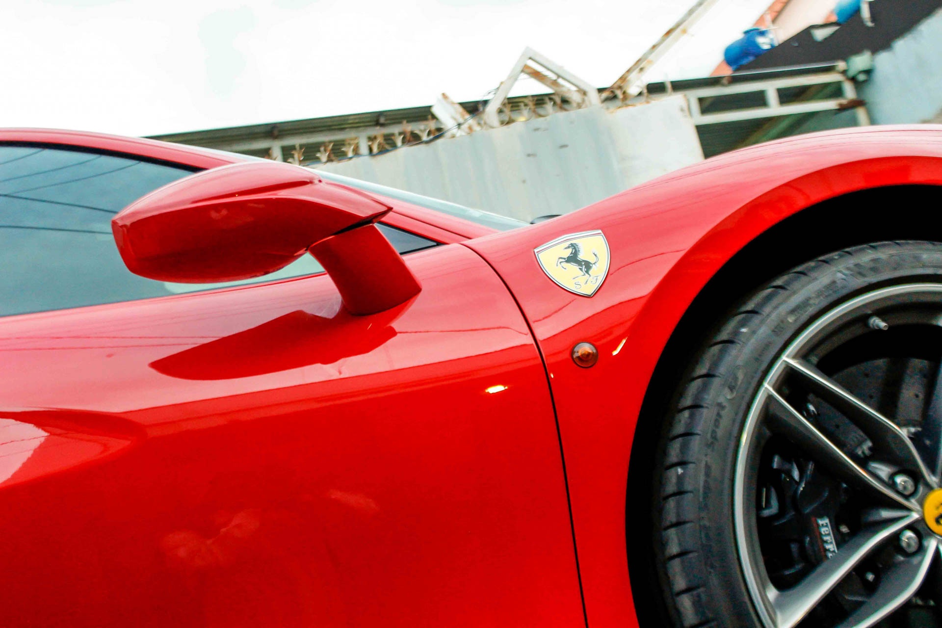 Ferrari 488 GTB Viet Nam anh 9