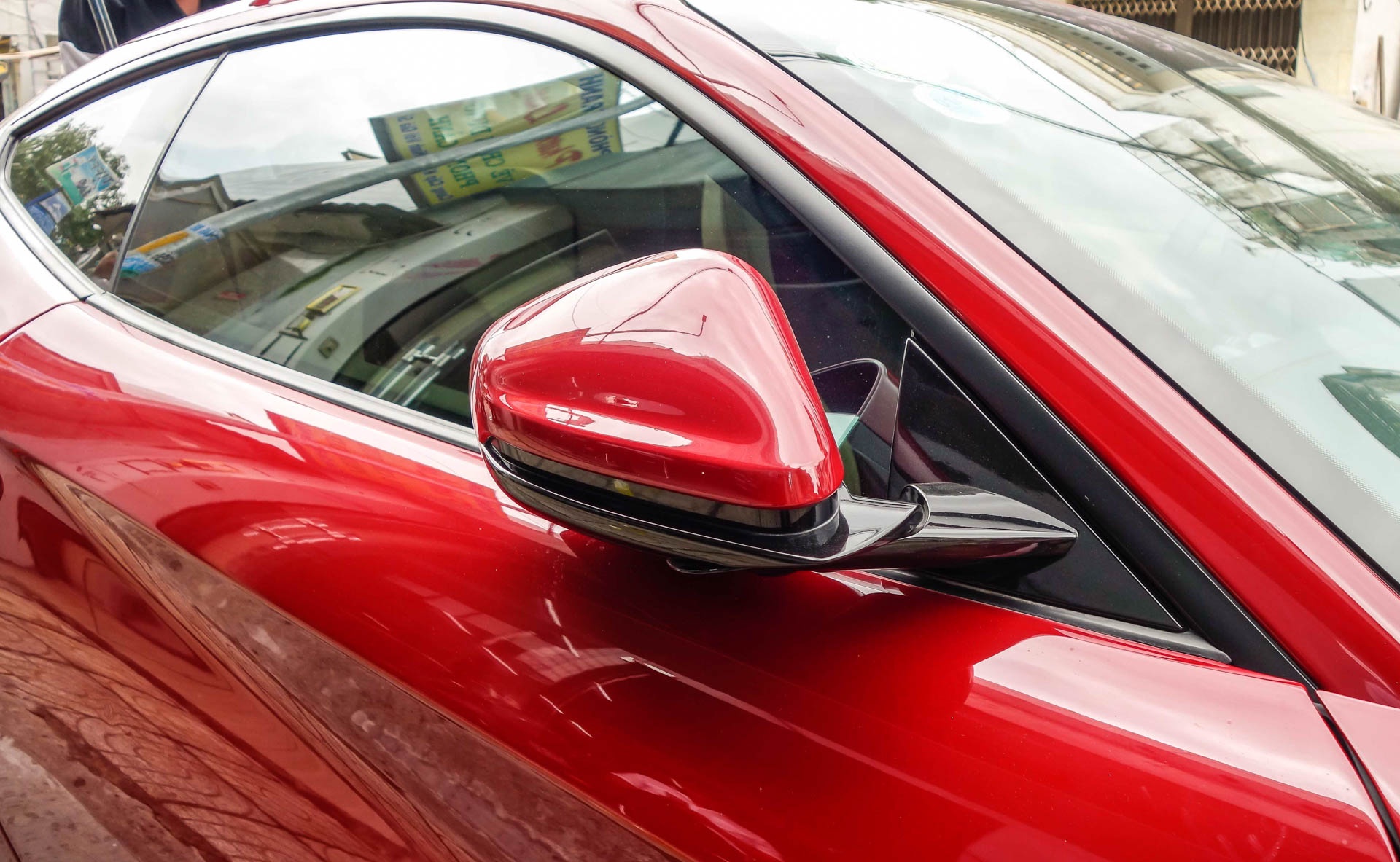 Ferrari F12 nhap Dubai o Sai Gon anh 11