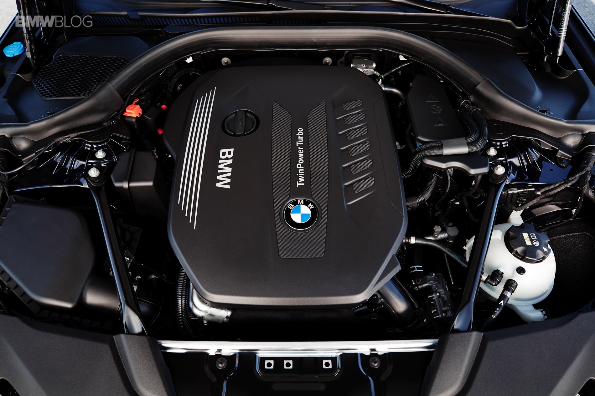 BMW 5 Series 2017 ra mắt ảnh 4 BMW 5 Series 2017 ra mat anh 4