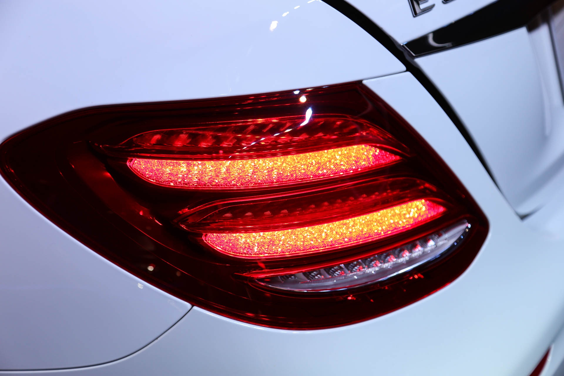 Mercedes E-class moi ra mat tai Viet Nam anh 7