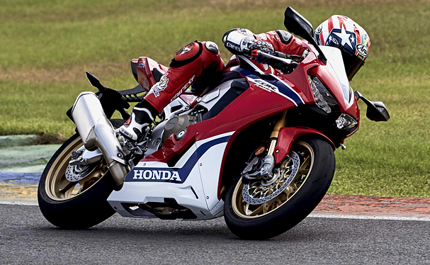 5 sieu moto tot nhat nam 2017 hinh anh