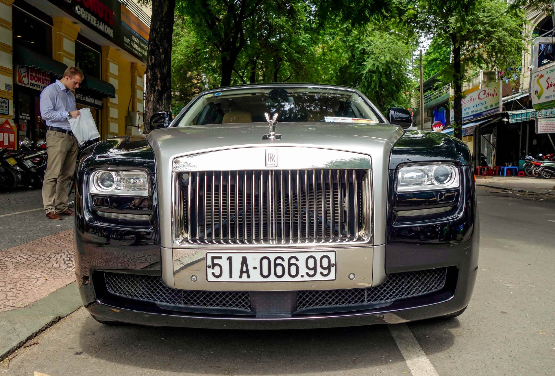 sieu xe nha chong Tang Thanh Ha anh 9