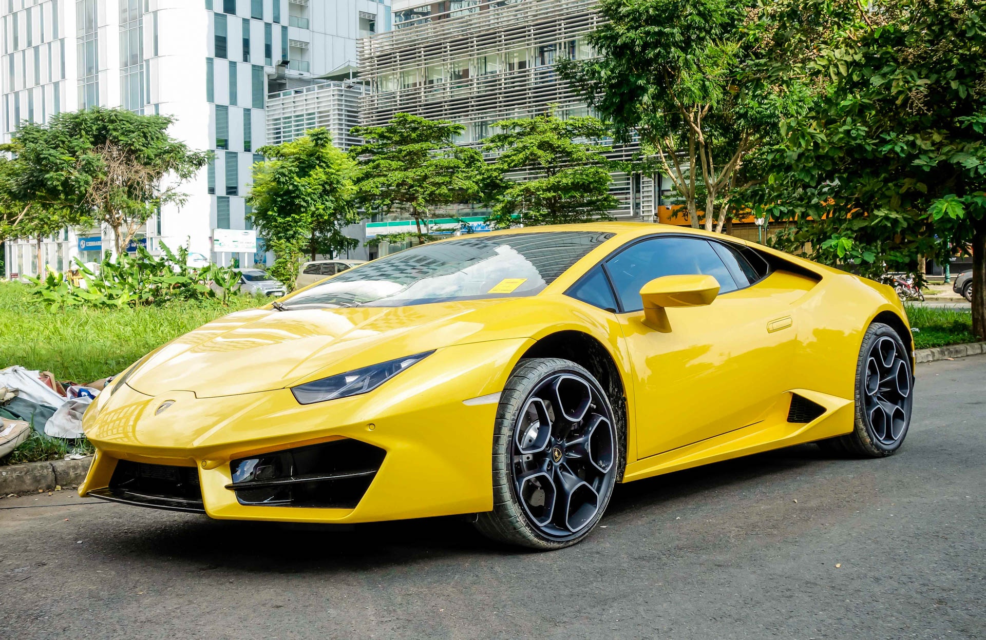 Vietnam International Motor Show 2016 anh 2