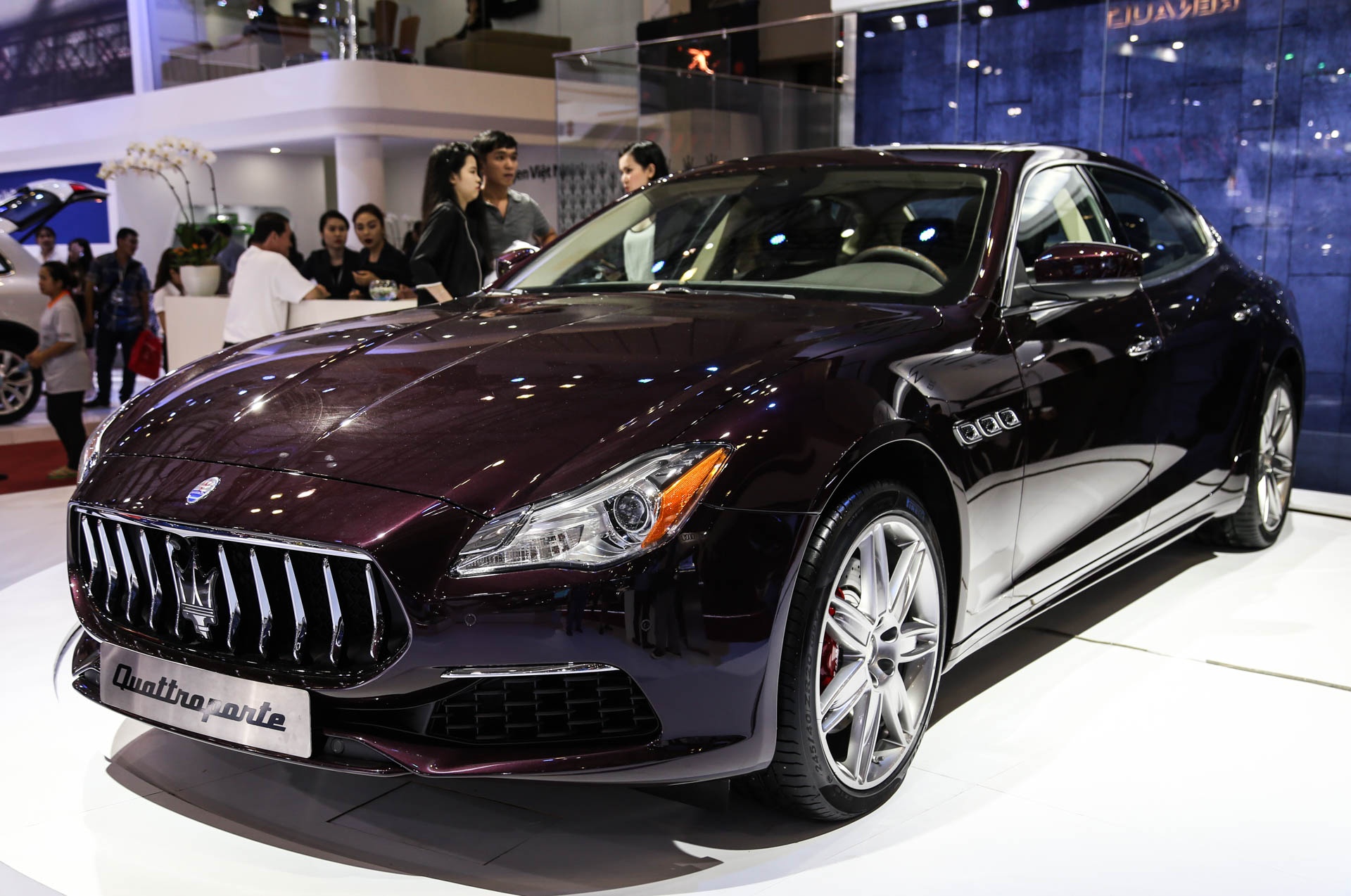 Maserati Quattroporte 2017 gia tu 6,1 ty o Viet Nam hinh anh