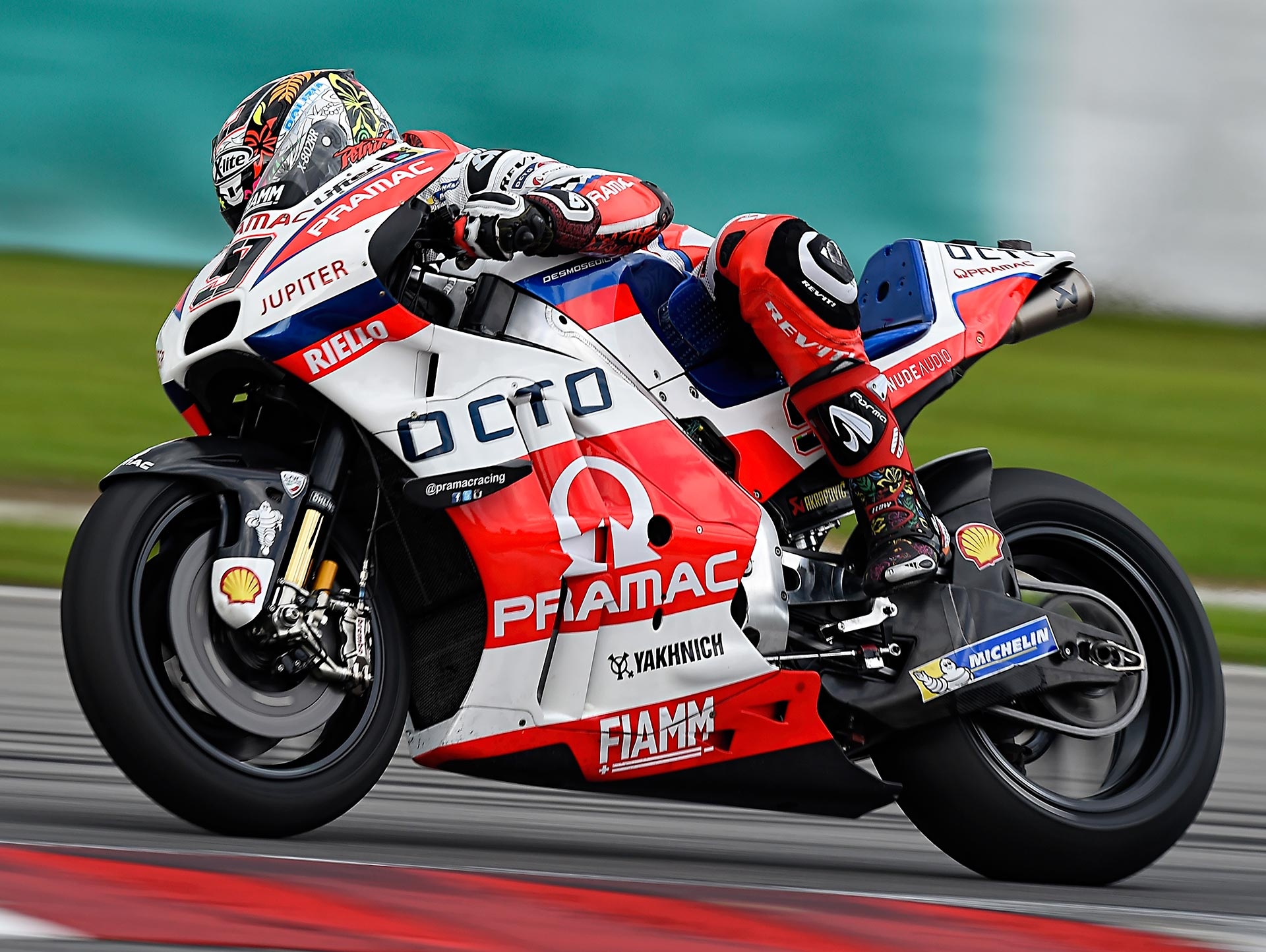 Ducati Desmosedici GP - co may toc do sieu hang hinh anh