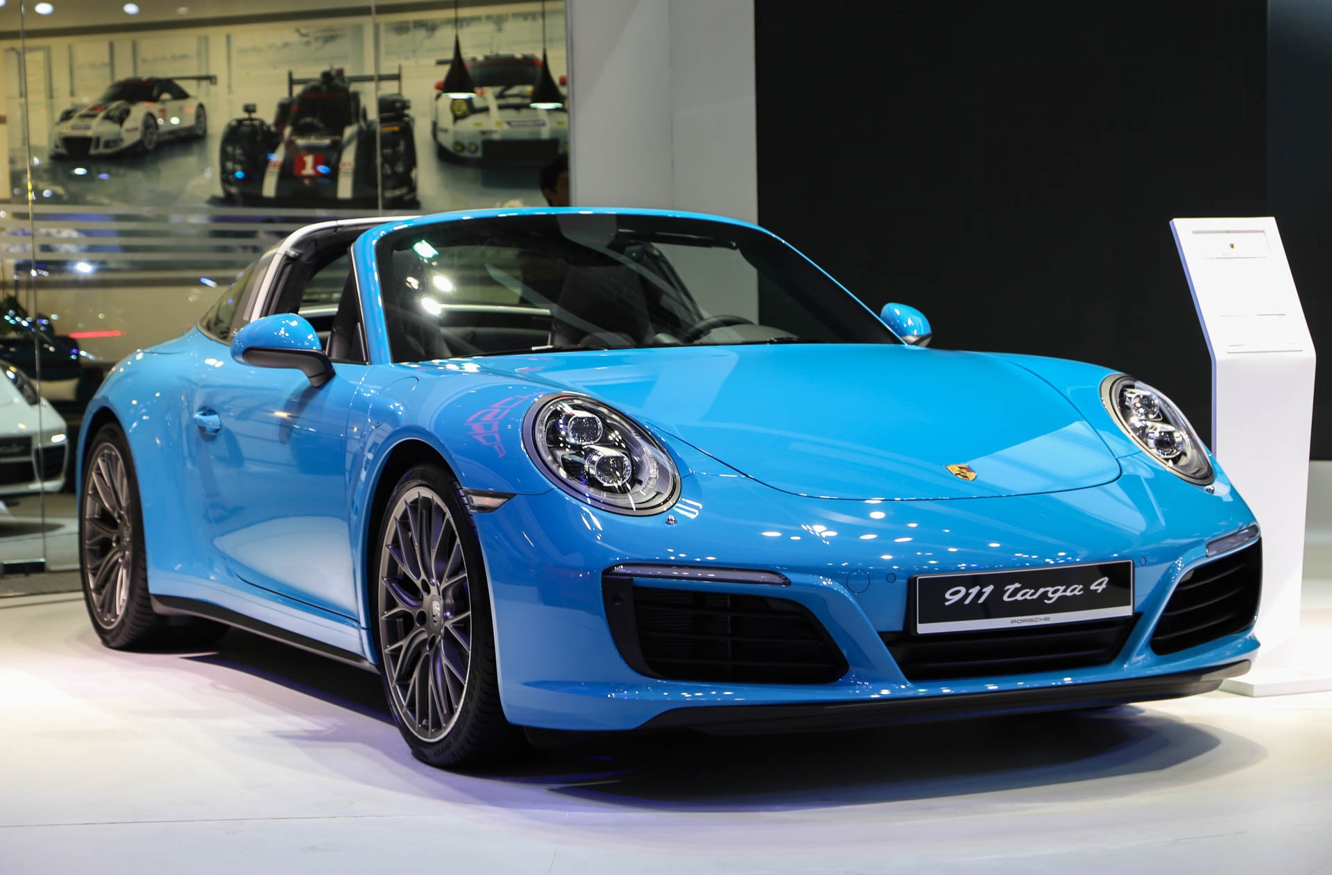 Porsche 911 tai Viet Nam anh 2