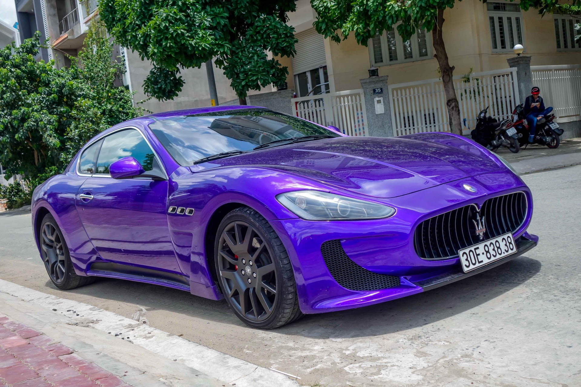 Maserati GranTurismo anh 3