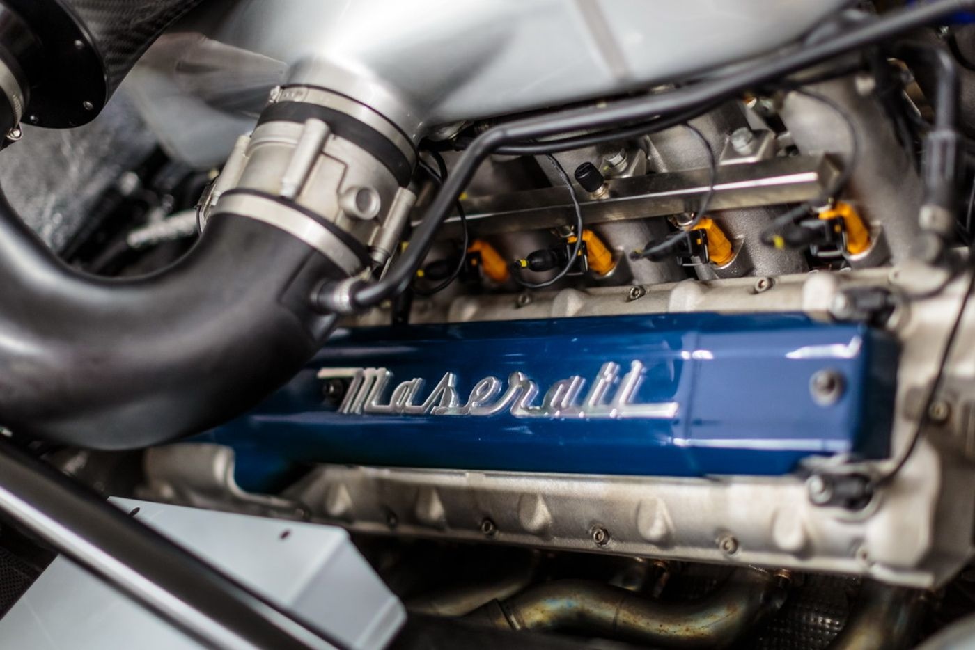 sieu xe Maserati MC12 do  Edo Competition anh 4