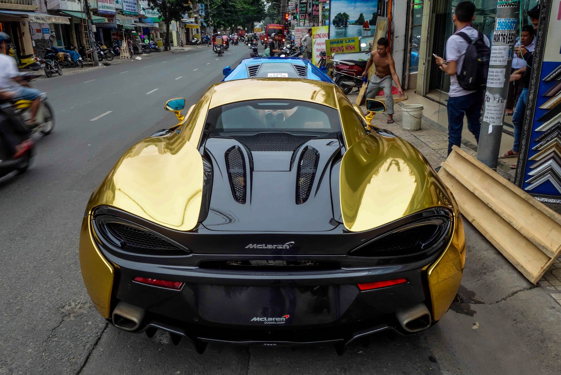 McLaren 570S ma vang cua Cuong Do La anh 4
