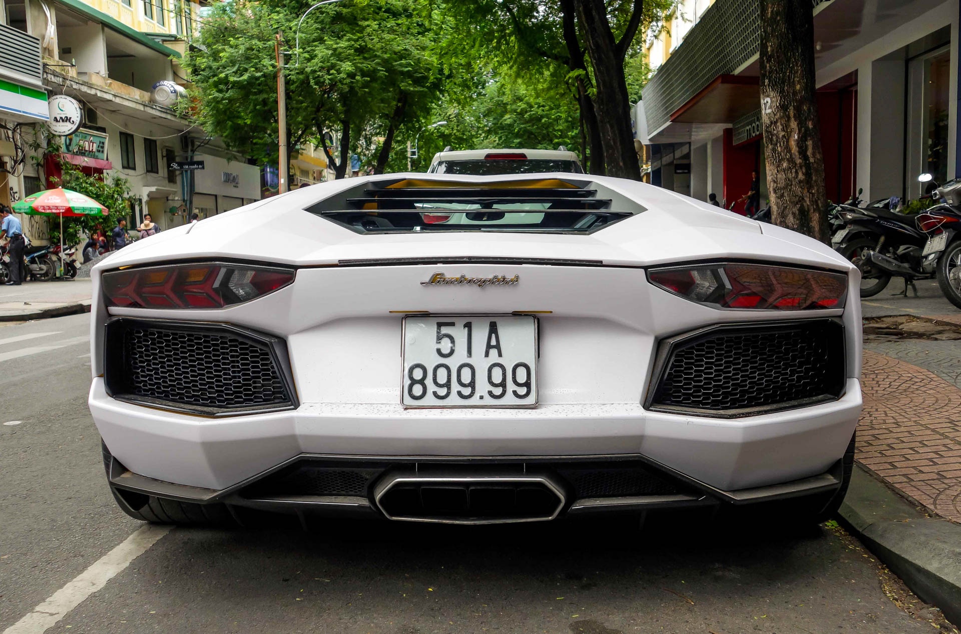 Lamborghini Aventador dau tien Viet Nam anh 9