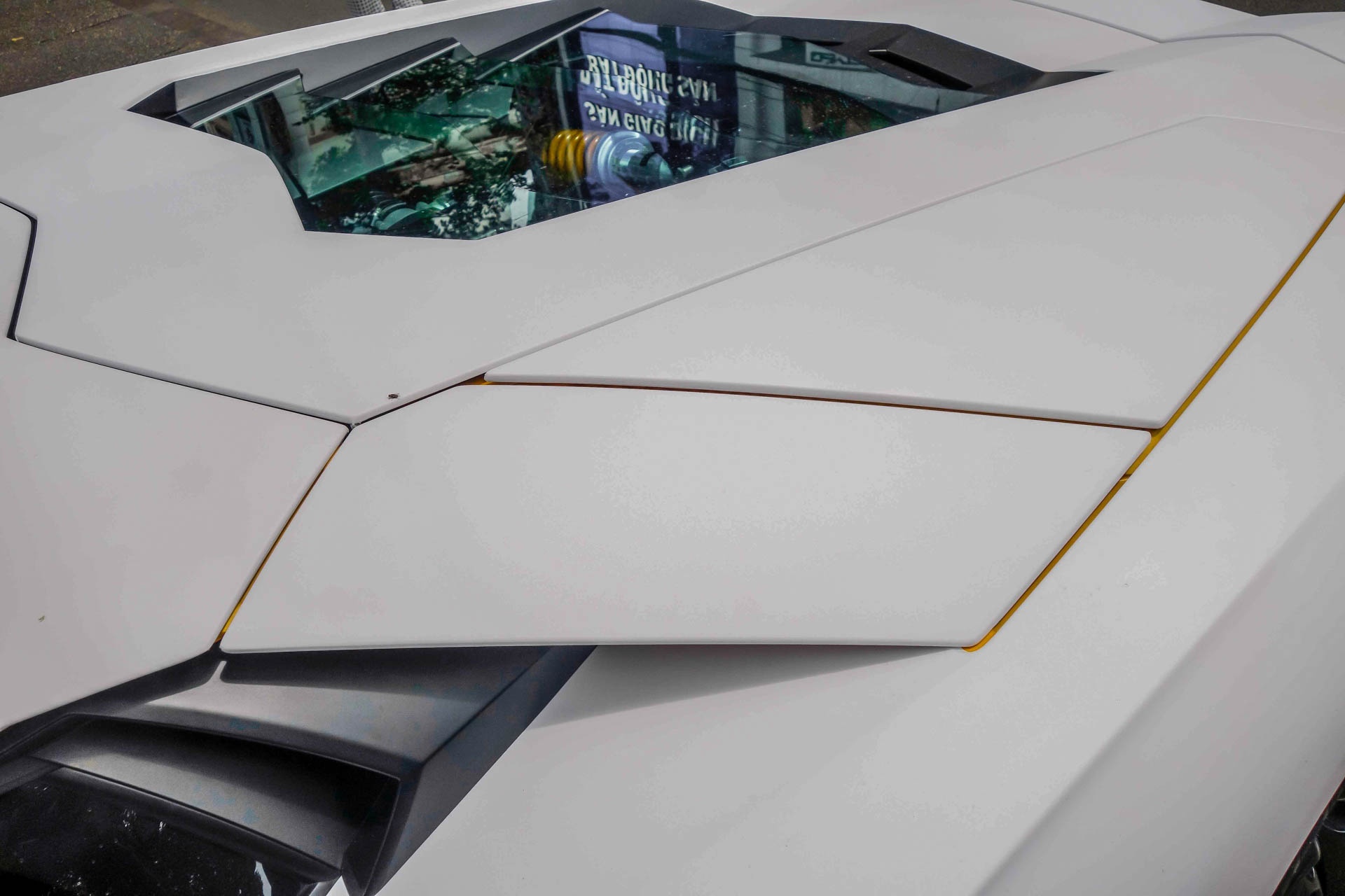 Lamborghini Aventador dau tien Viet Nam anh 5