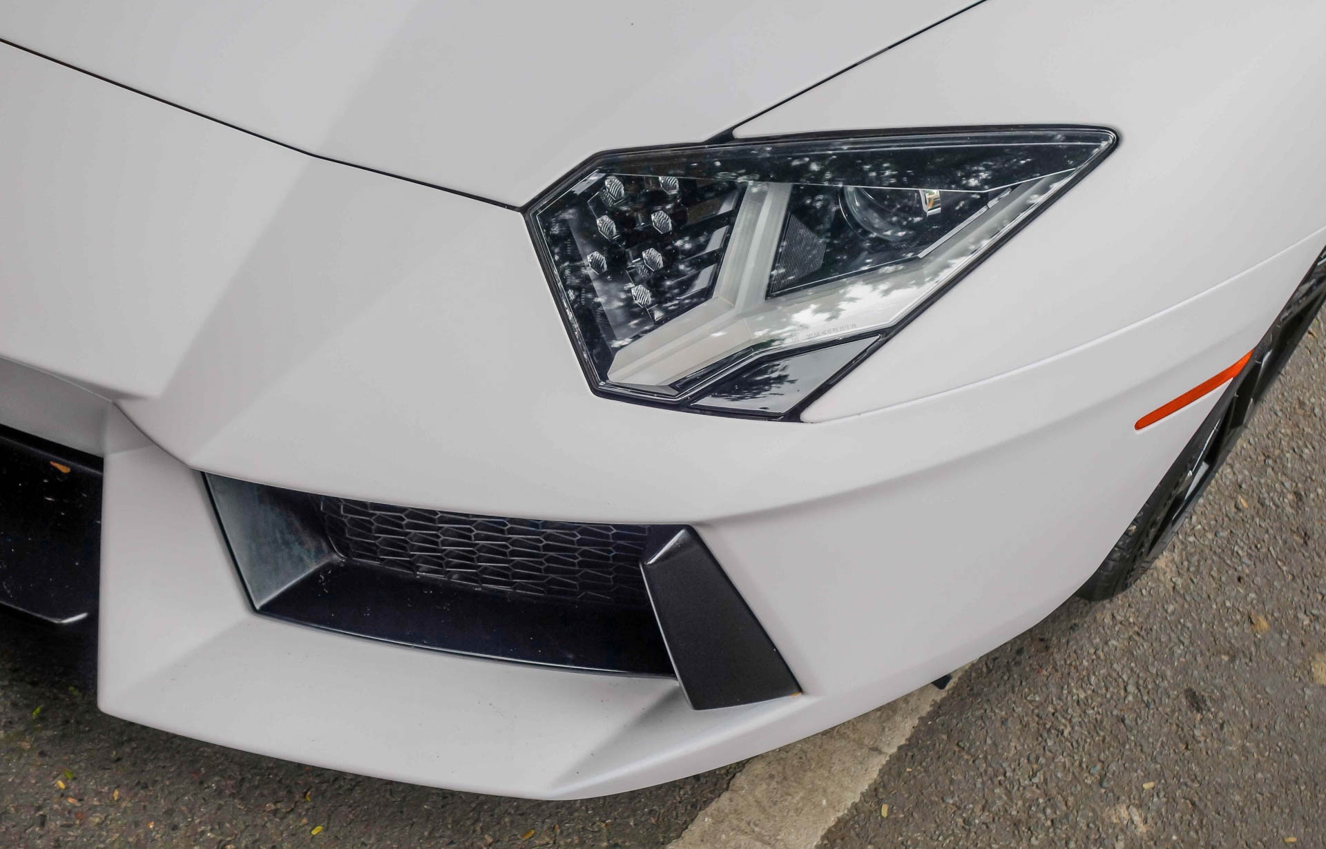 Lamborghini Aventador dau tien Viet Nam anh 6